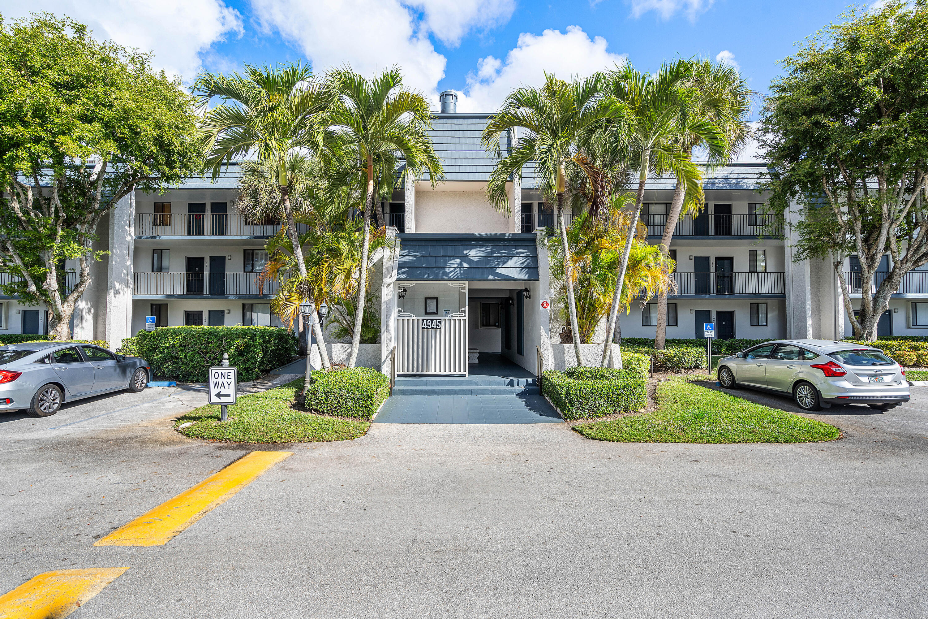 MLS #R11153846 image #1