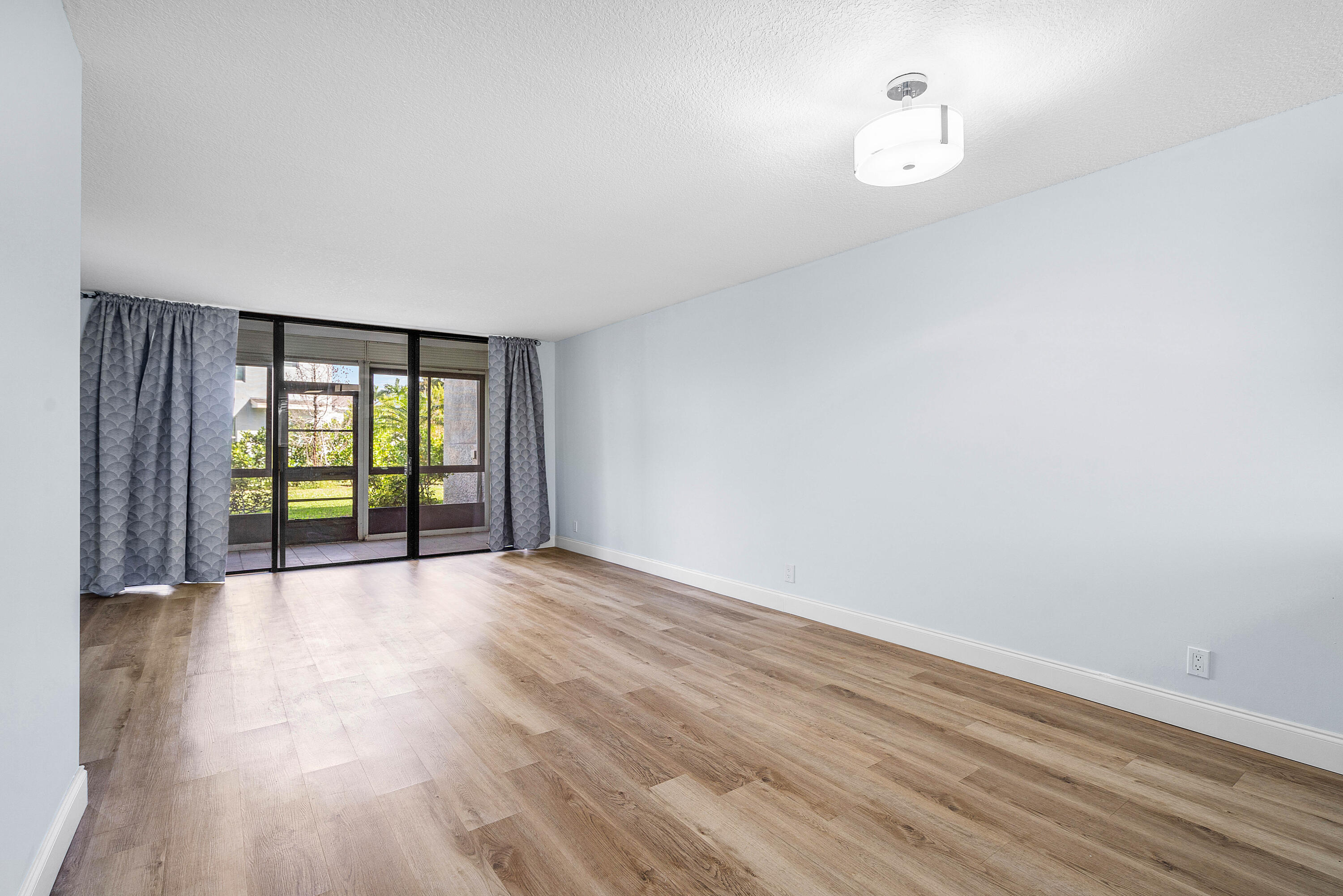 MLS #R11153846 image #11