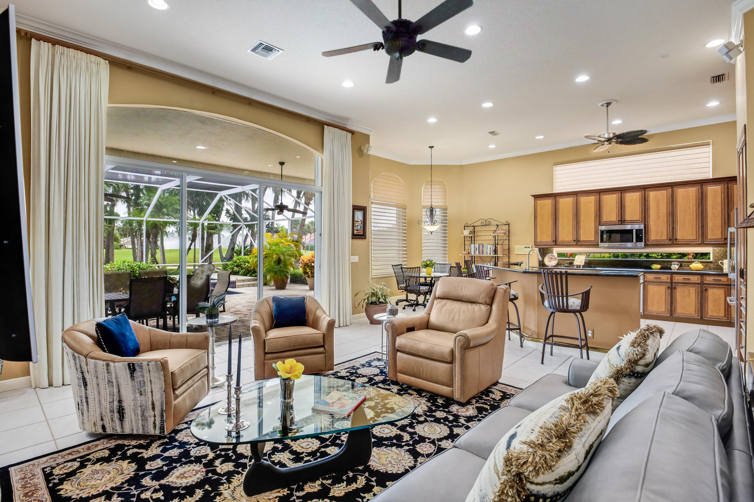 MLS #R11153875 image #11