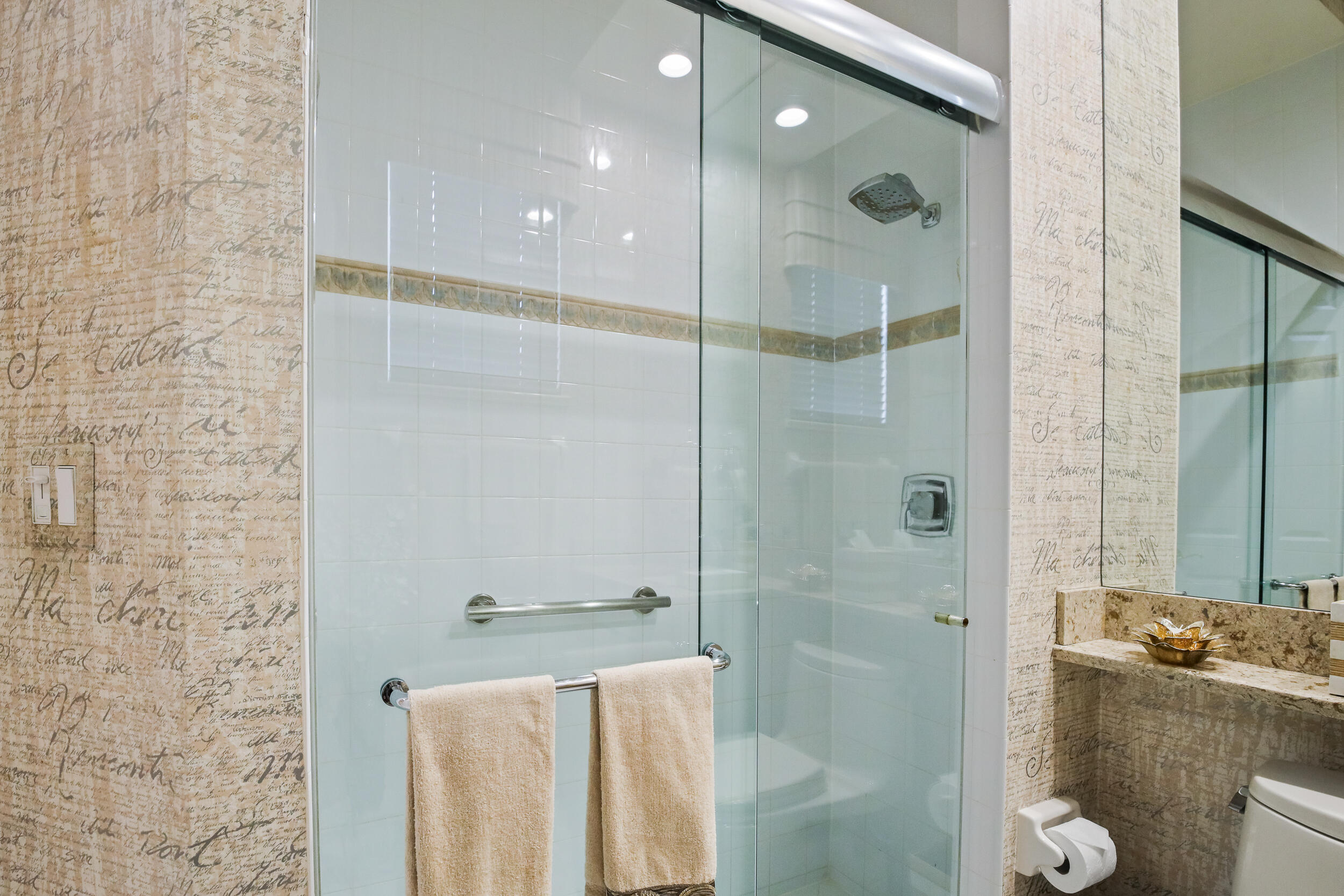 MLS #R11153875 image #36