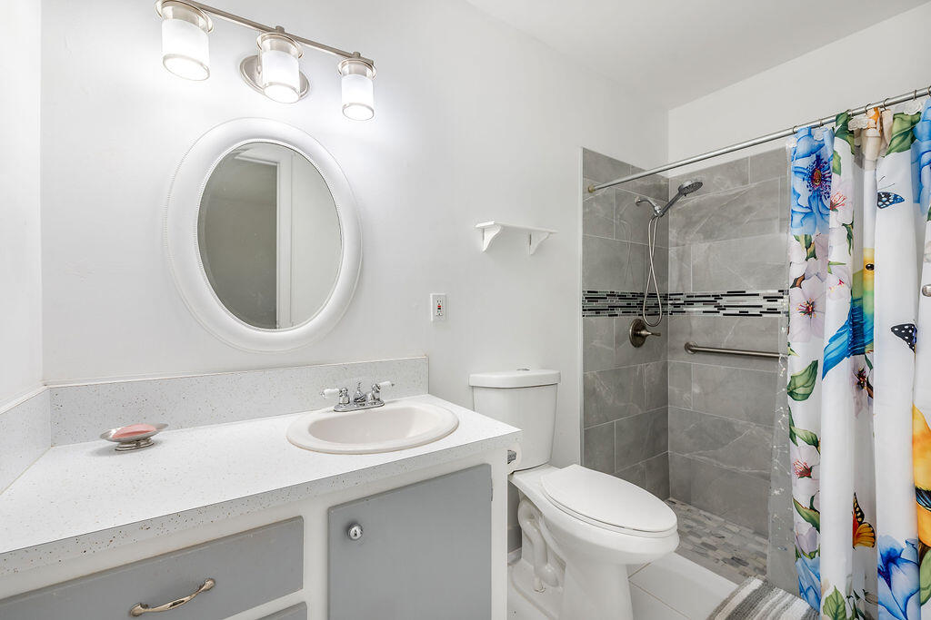 MLS #R11153883 image #10