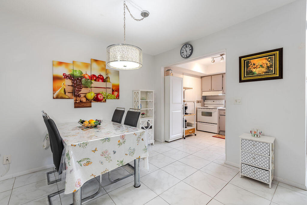 MLS #R11153883 image #5