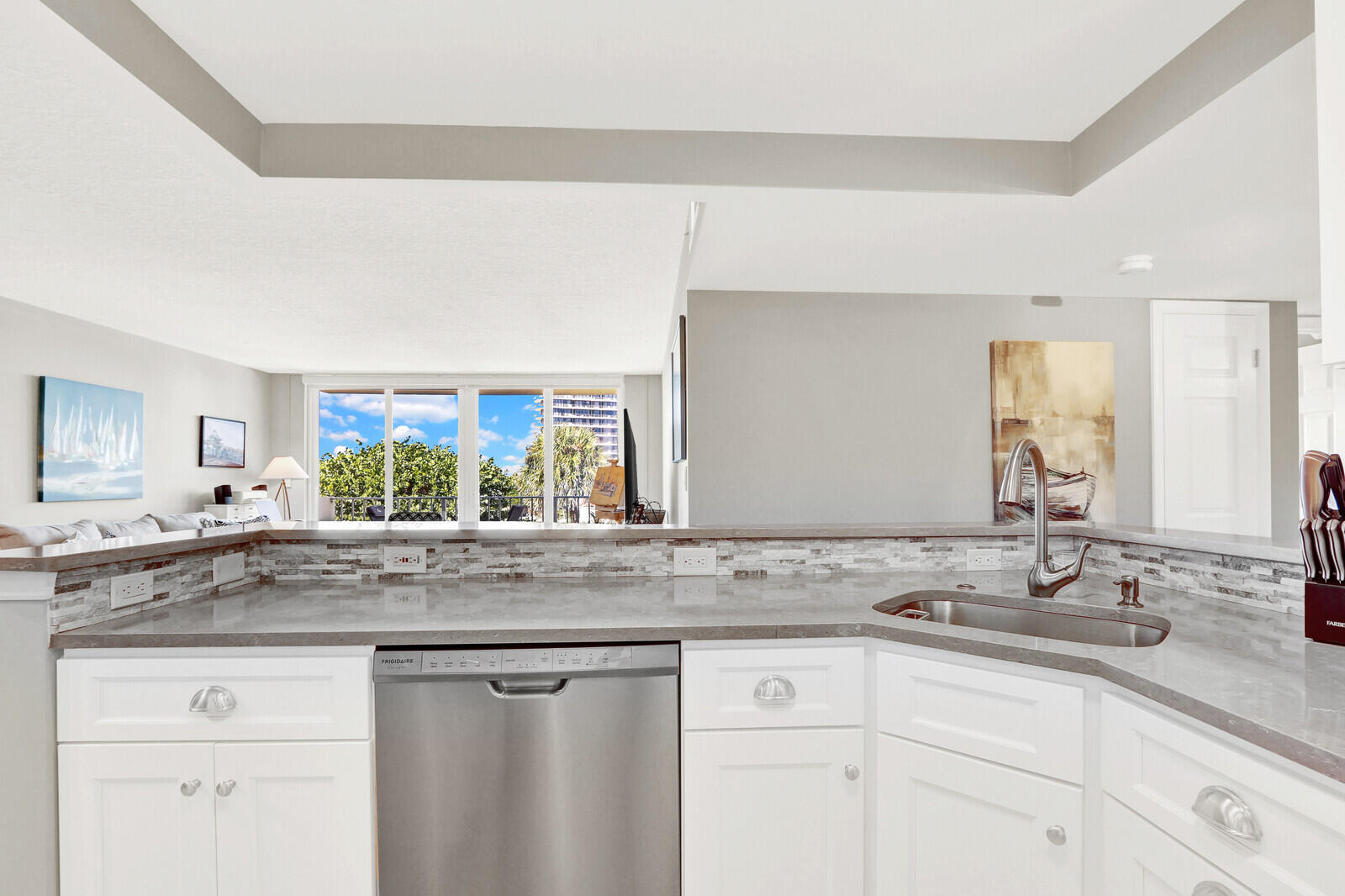 MLS #R11153890 image #15