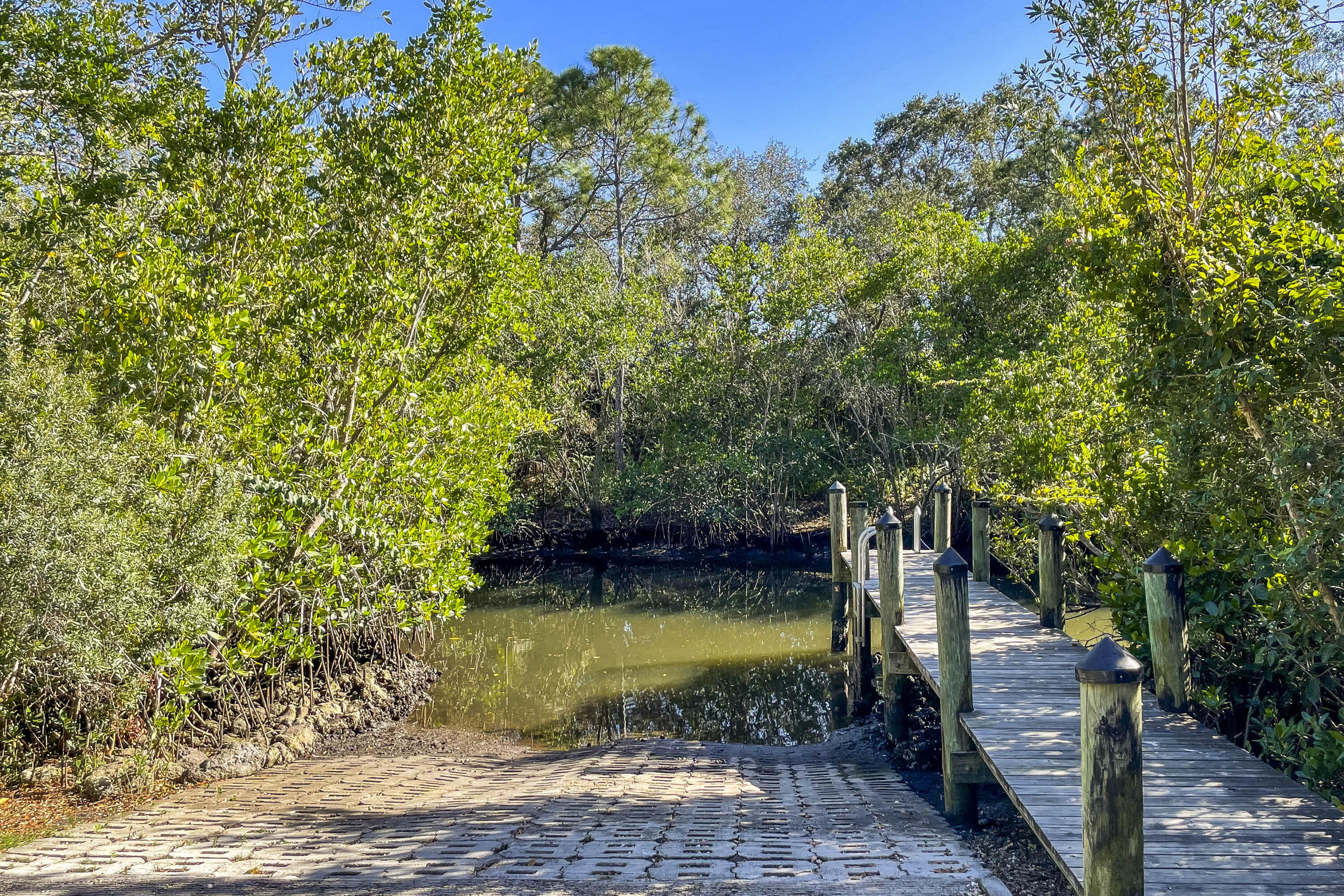 MLS #R11153924 image #63