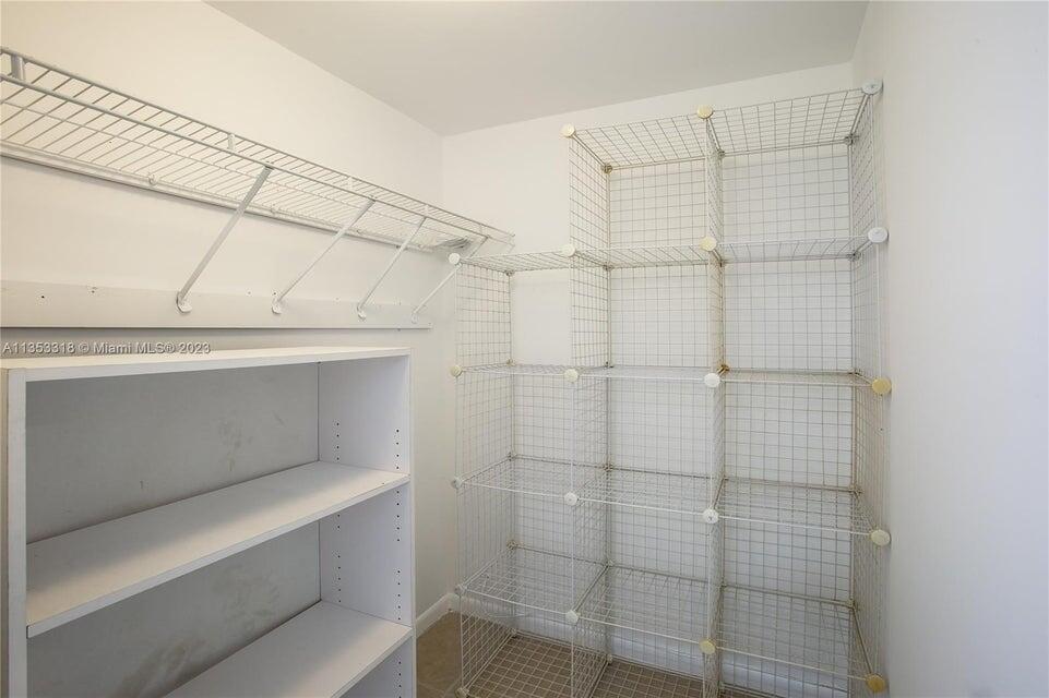 MLS #R11153940 image #10