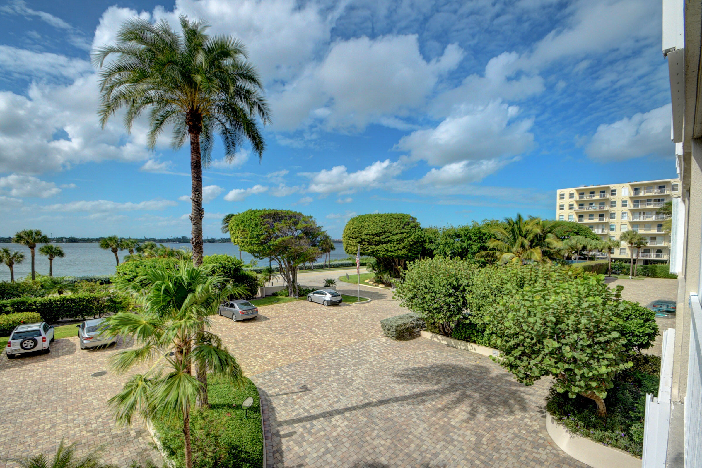 MLS #R11153949 image #24