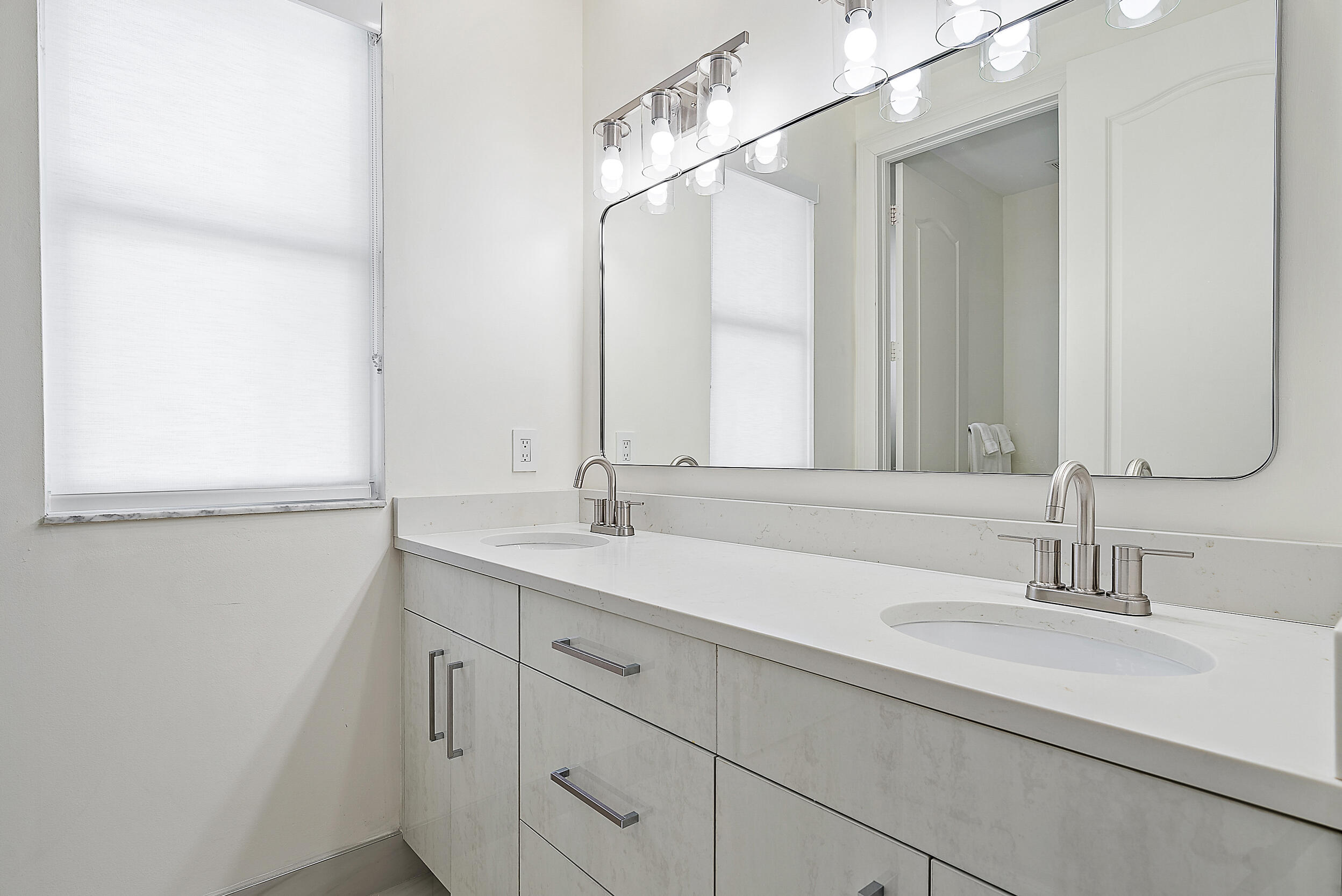 MLS #R11153989 image #17