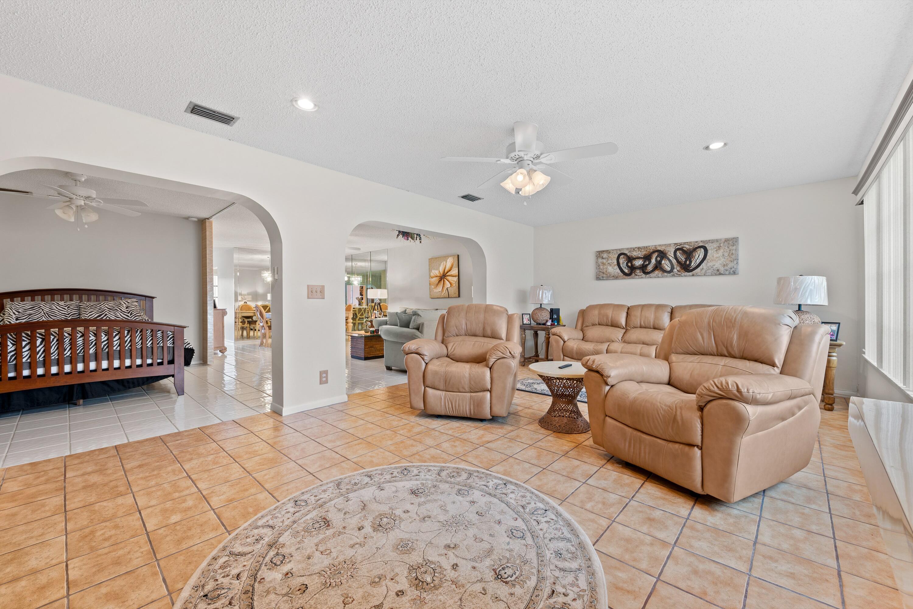 MLS #R11154045 image #11