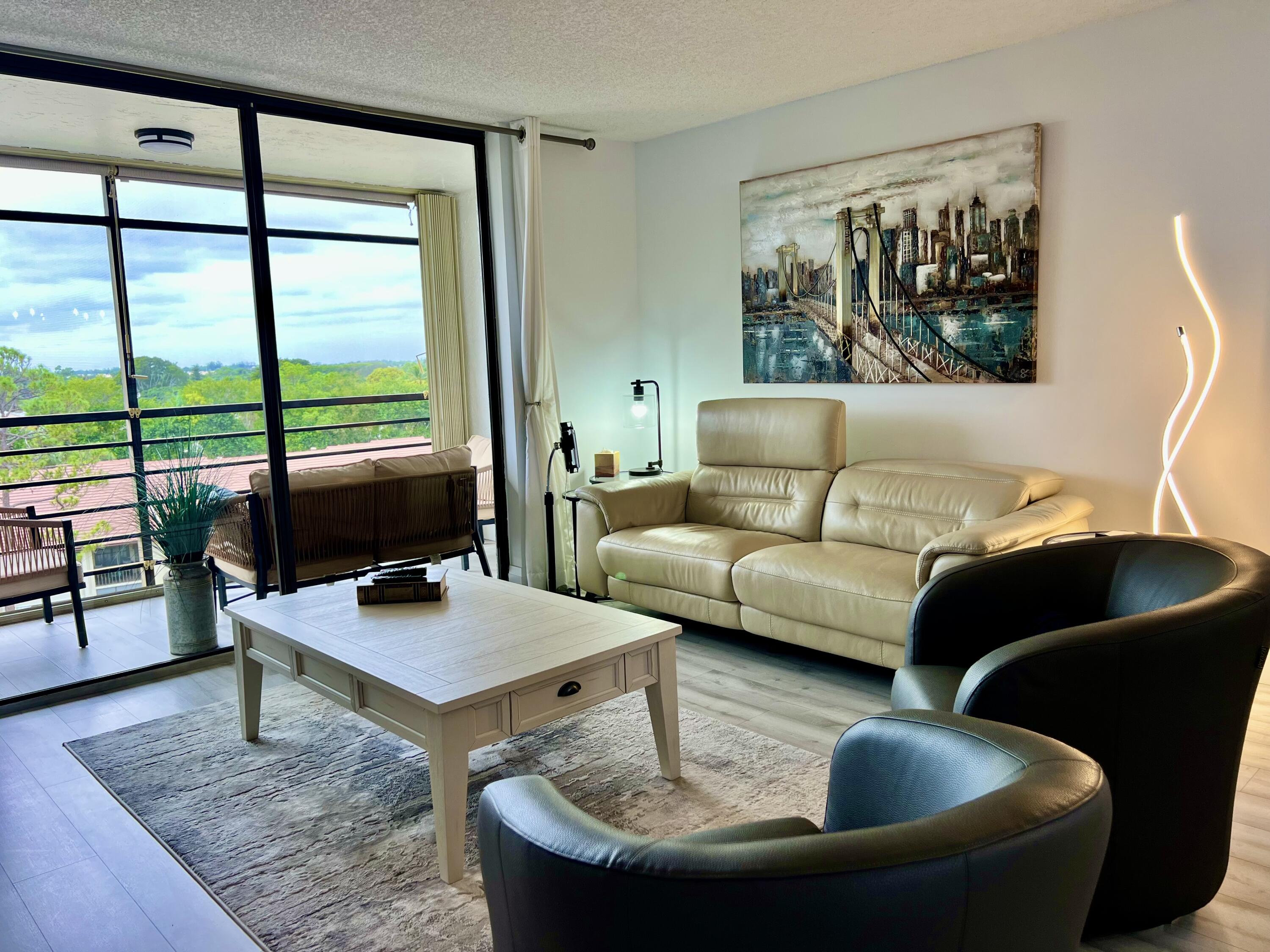 MLS #R11154109 image #0