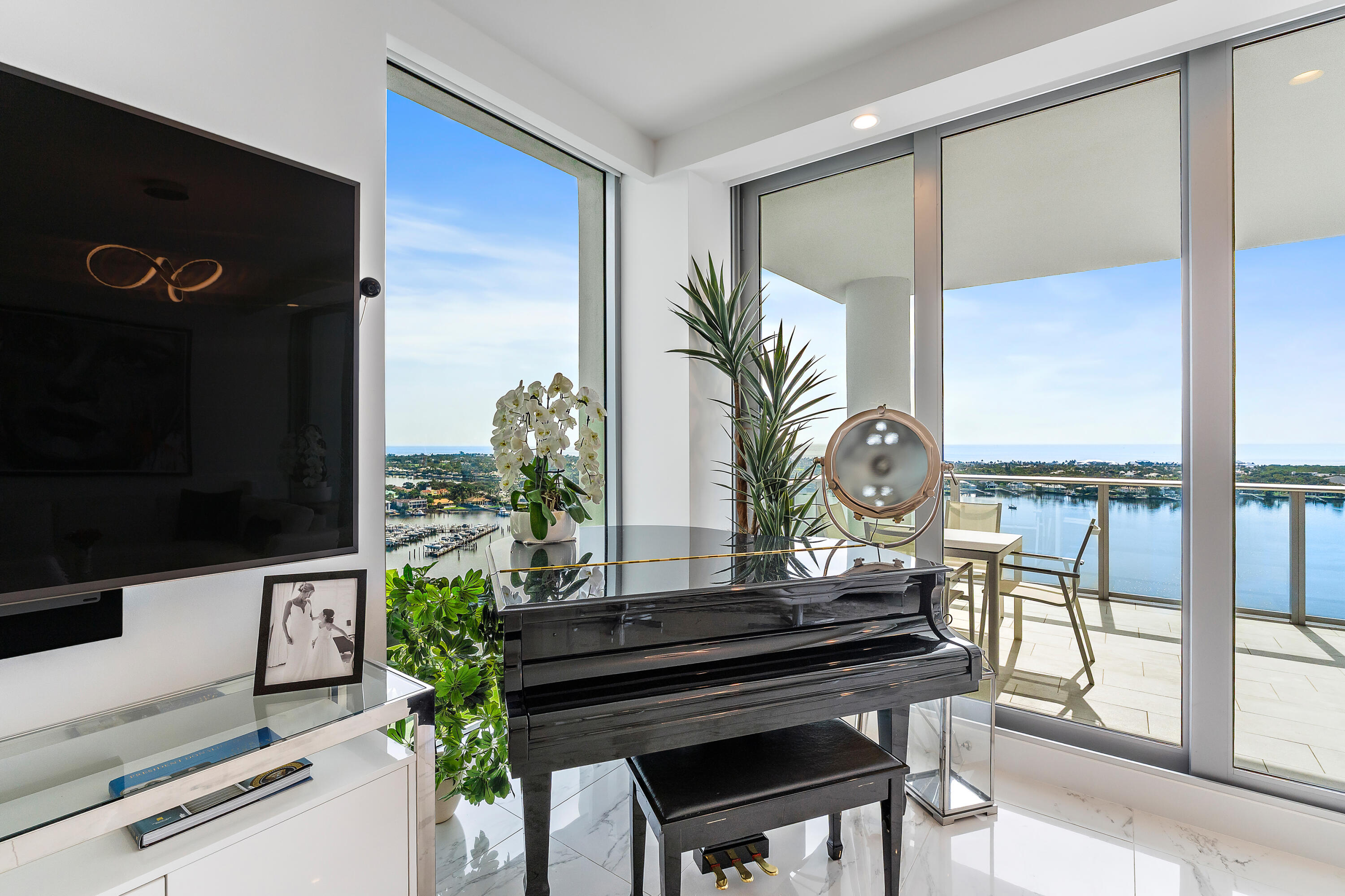 MLS #R11154117 image #27