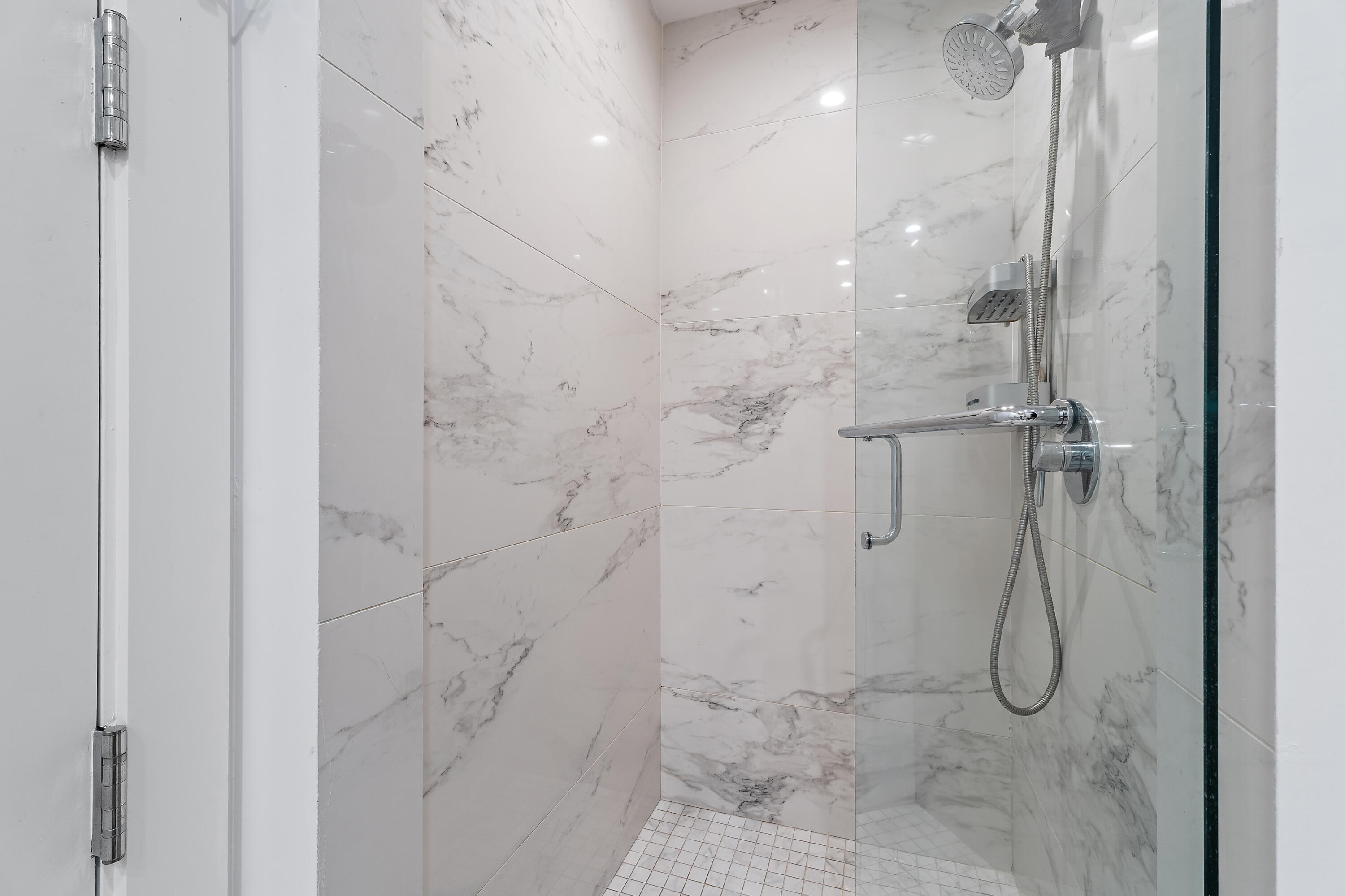 MLS #R11154117 image #34