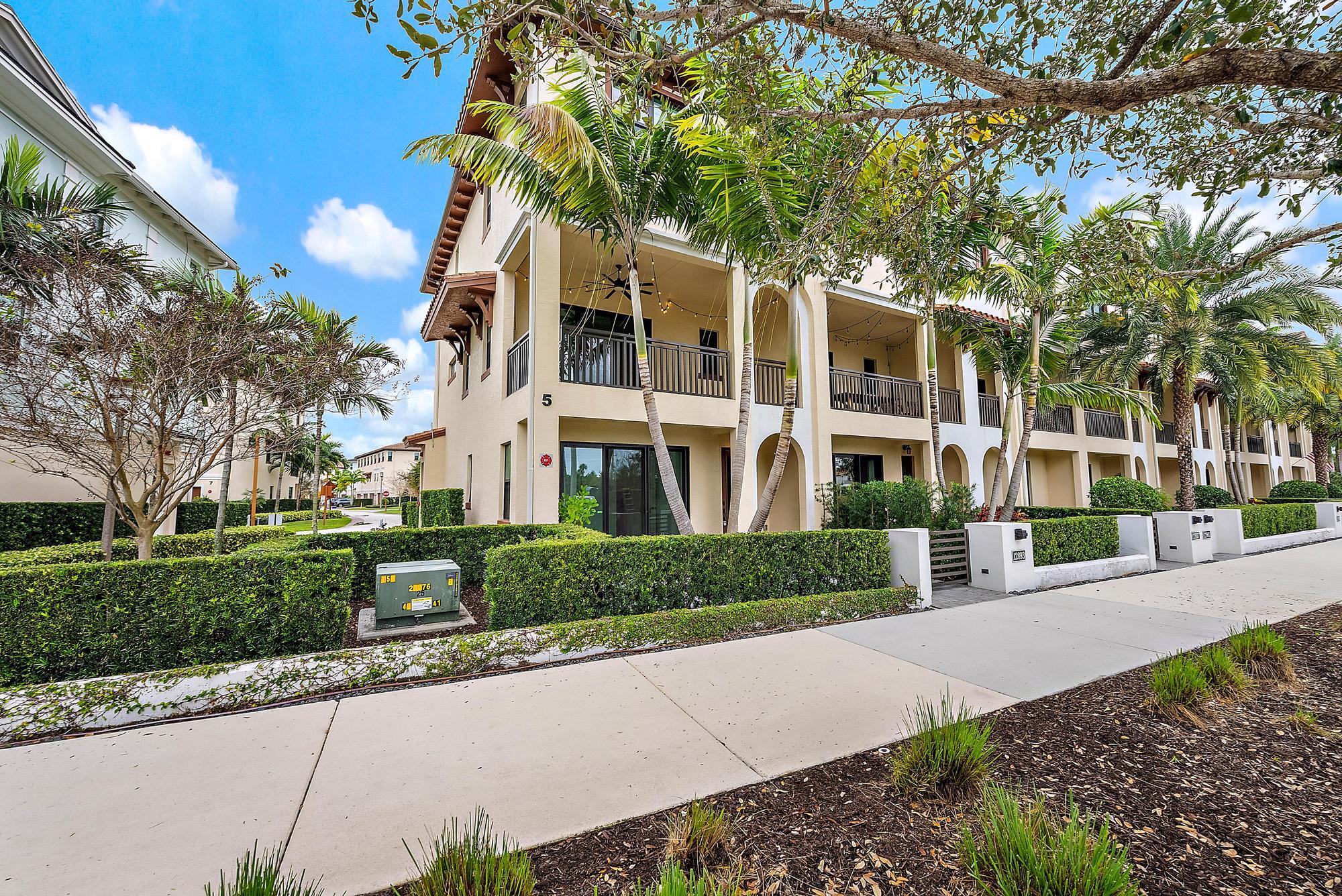 MLS #R11154124 image #1