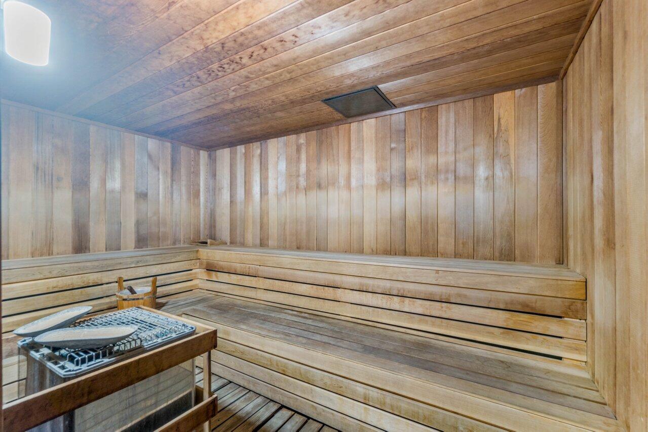 MLS #R11154169 image #65