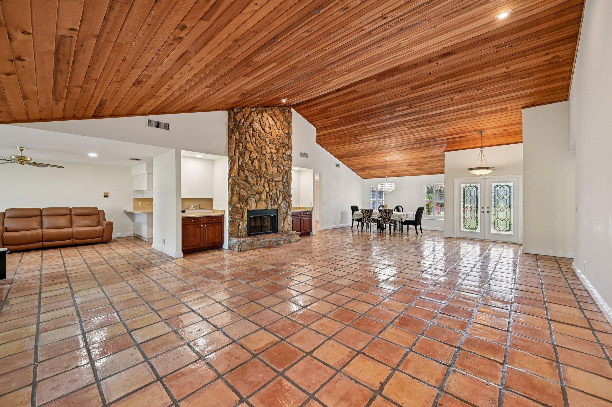 MLS #R11154364 image #7