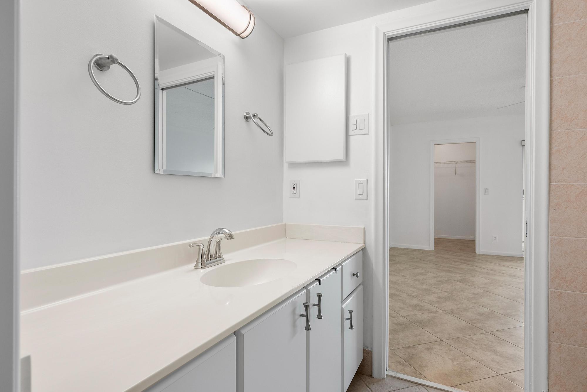 MLS #R11154385 image #12