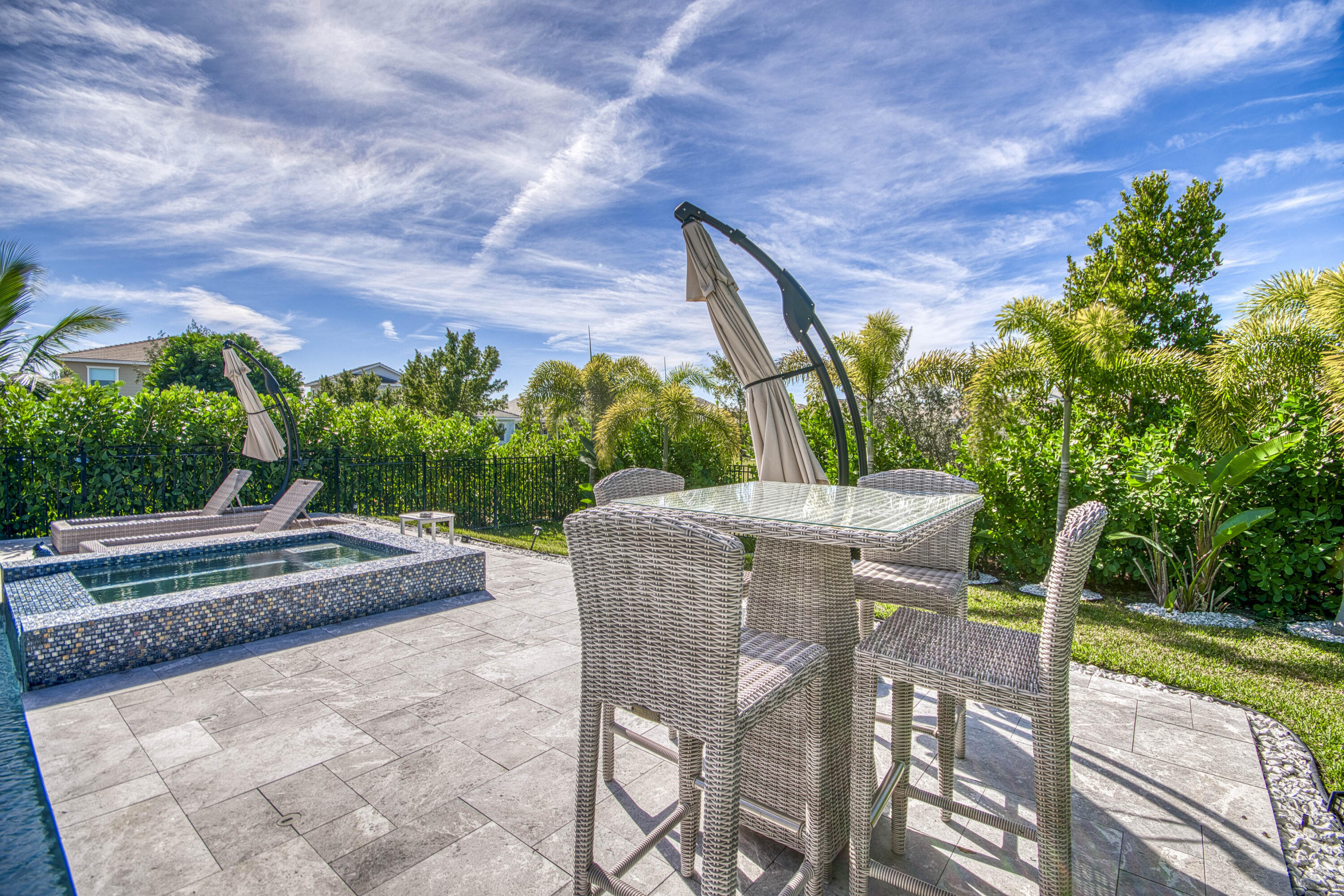 MLS #R11154394 image #46