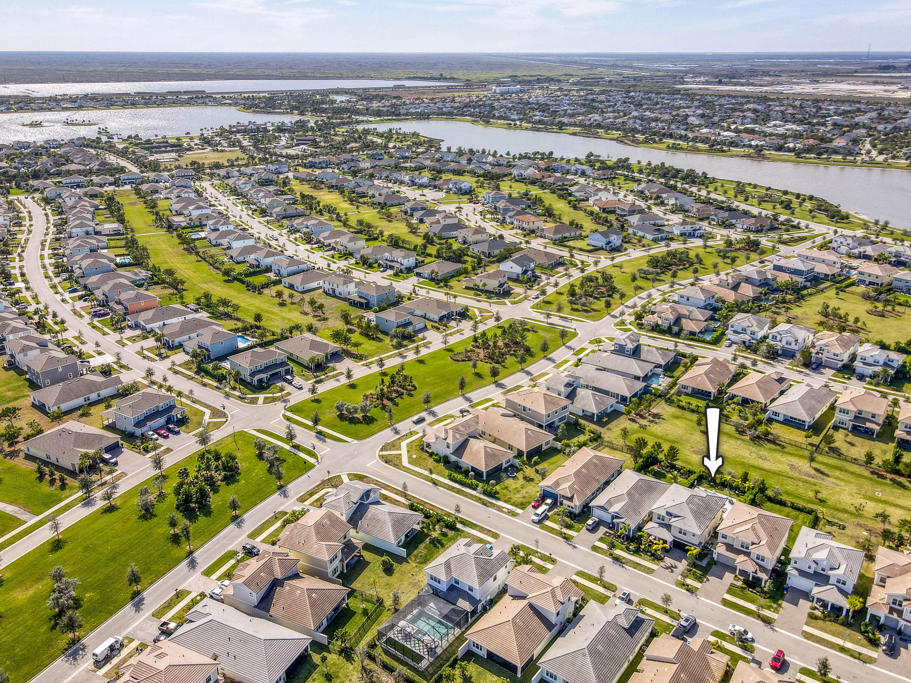 MLS #R11154394 image #56