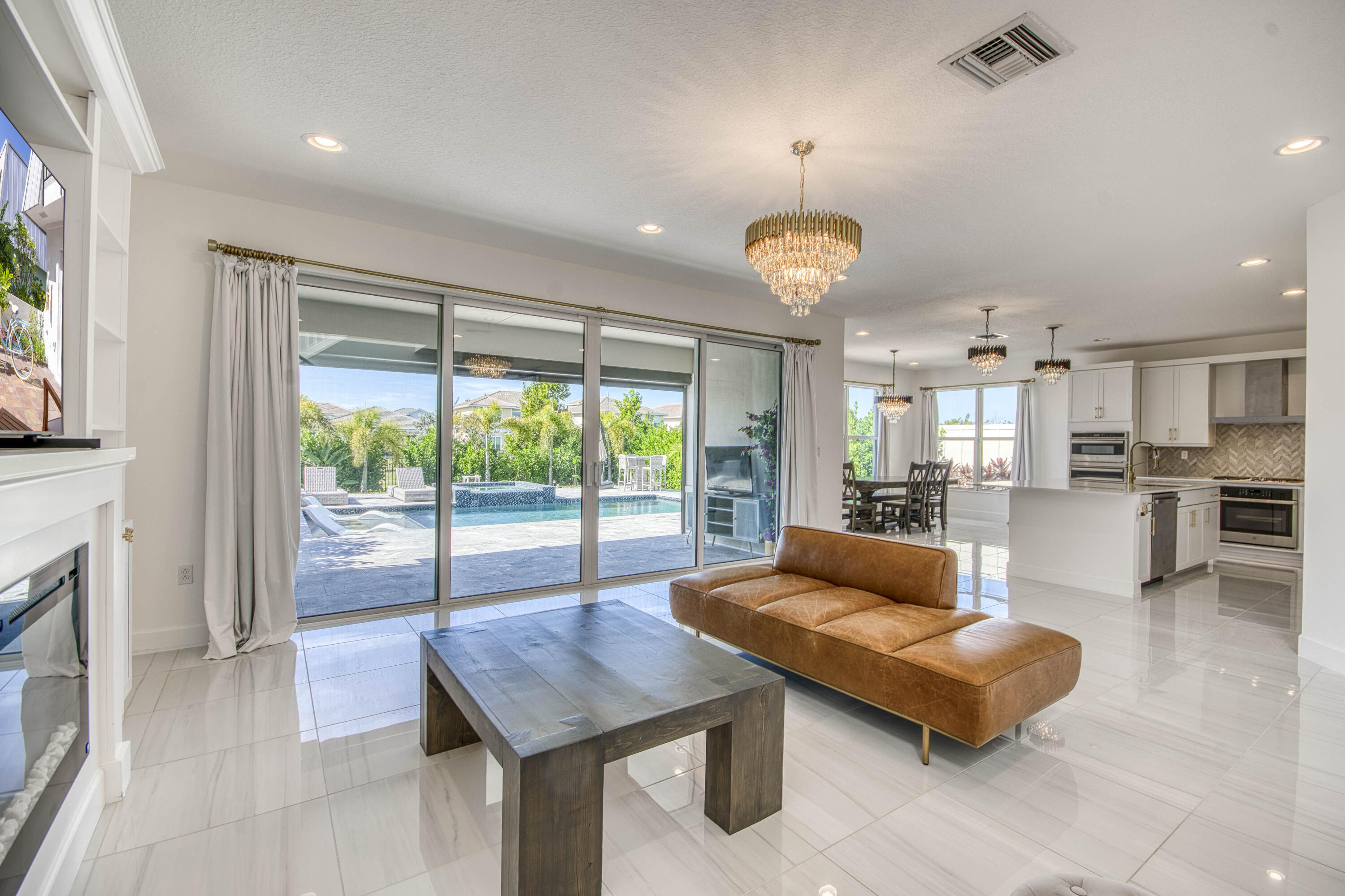 MLS #R11154394 image #6