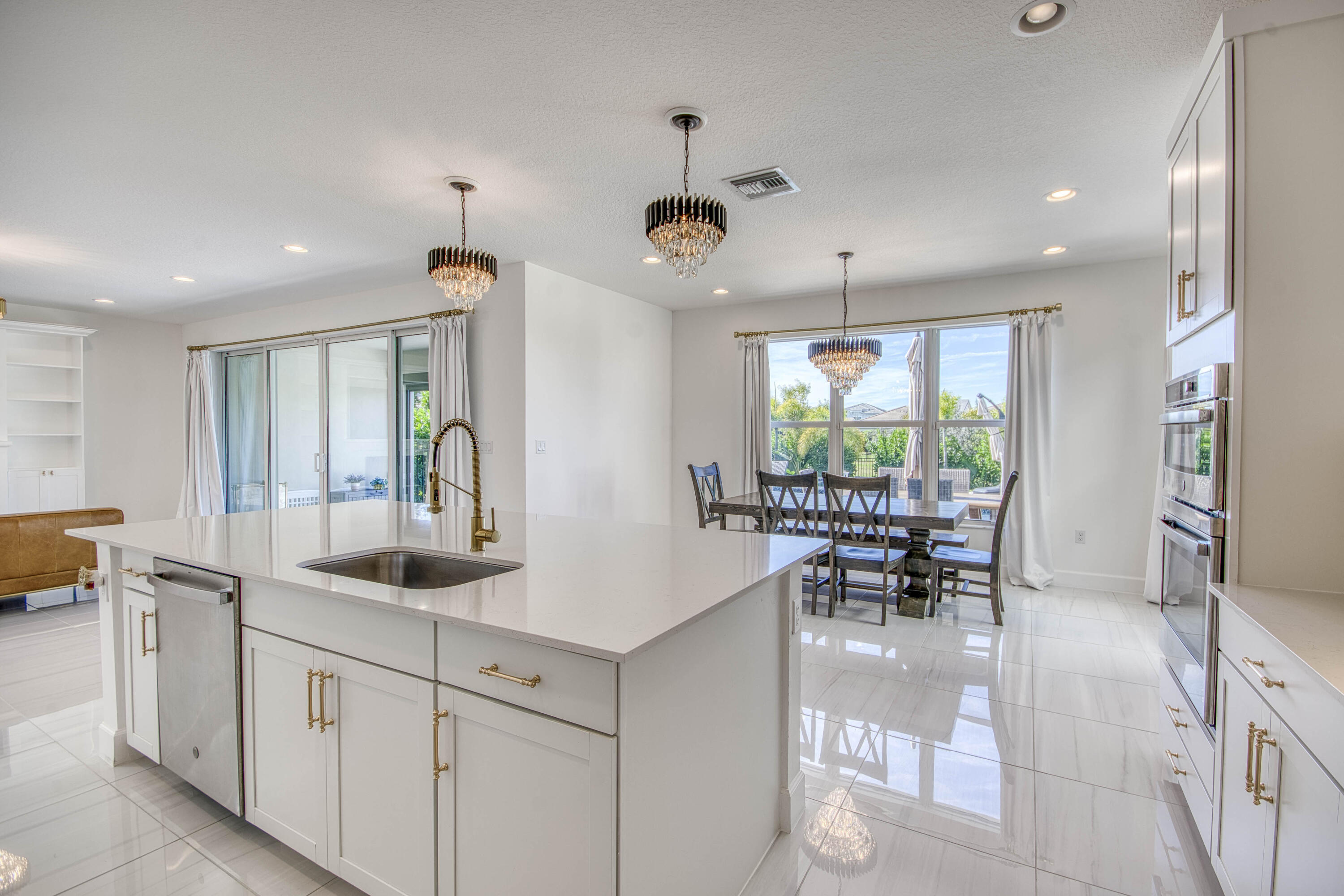 MLS #R11154394 image #14