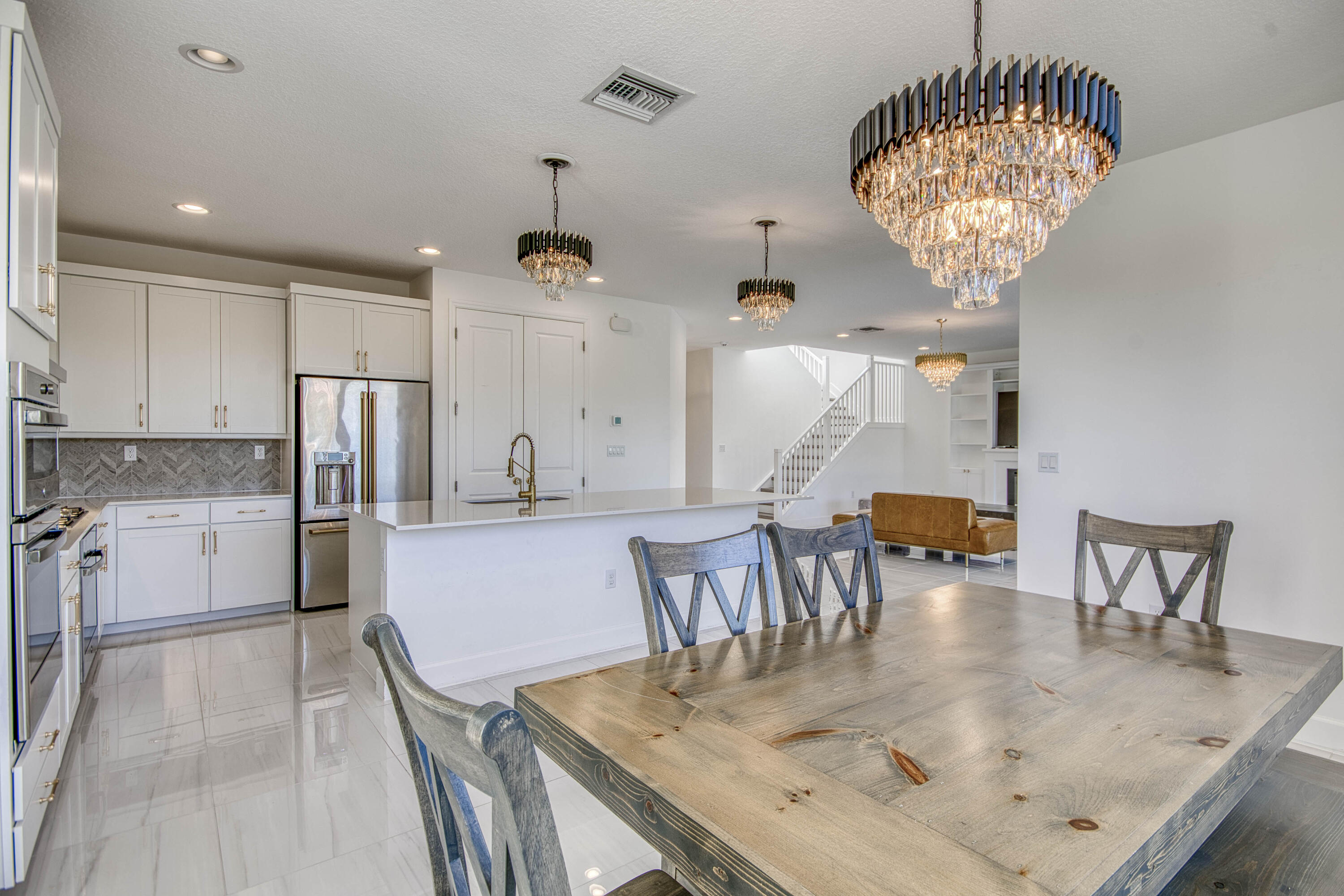 MLS #R11154394 image #18