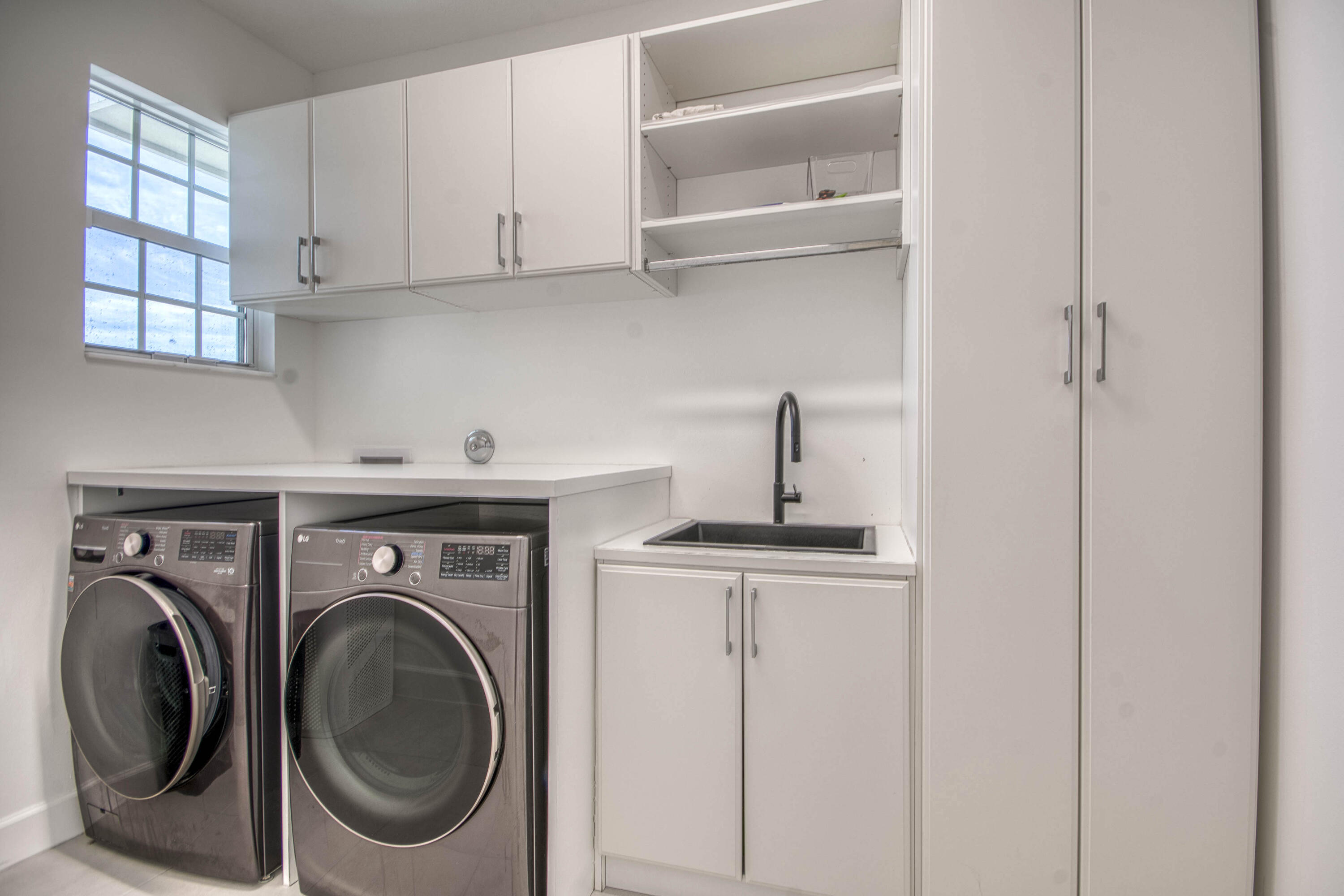 MLS #R11154394 image #37