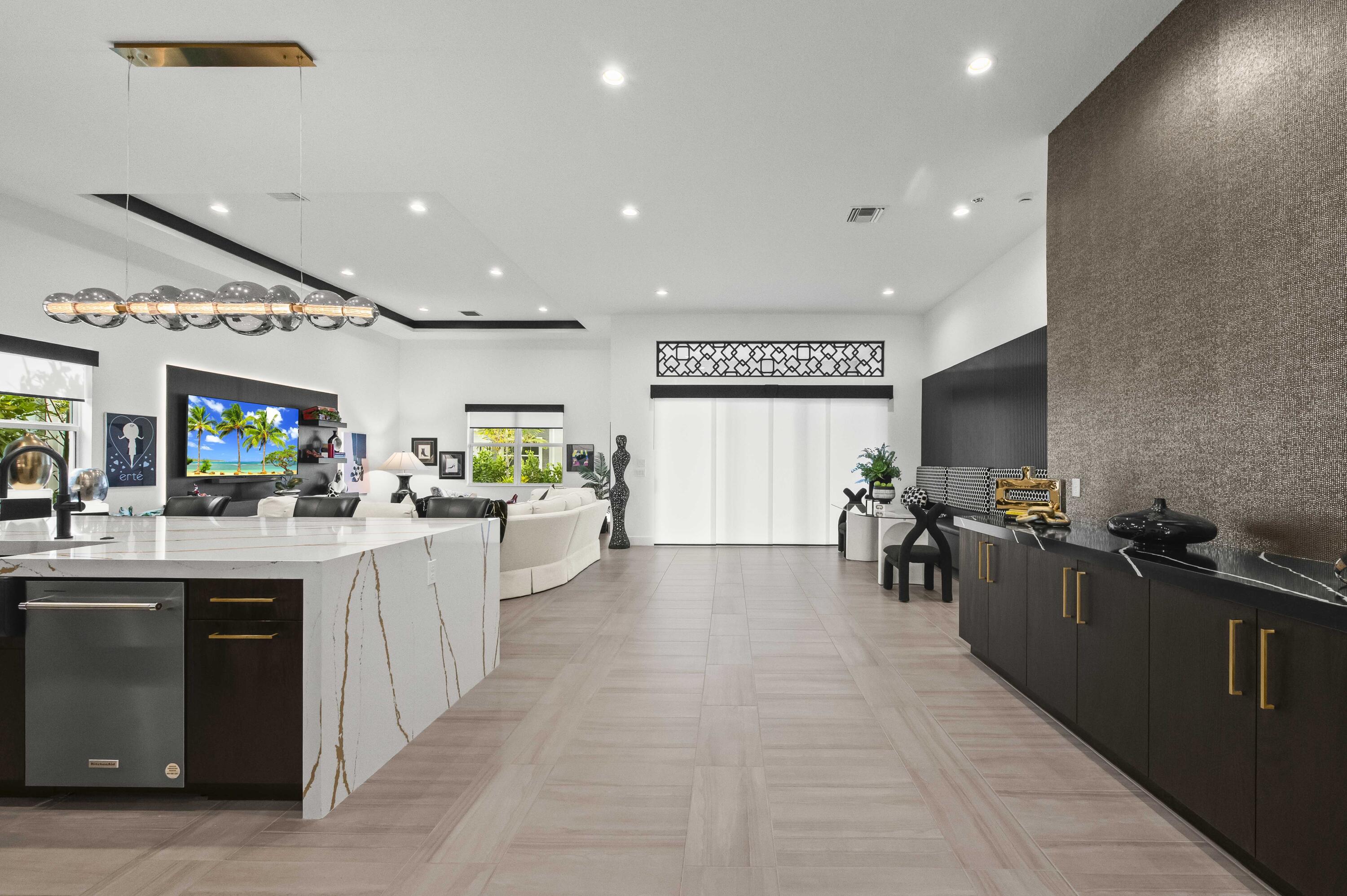 MLS #R11154580 image #13