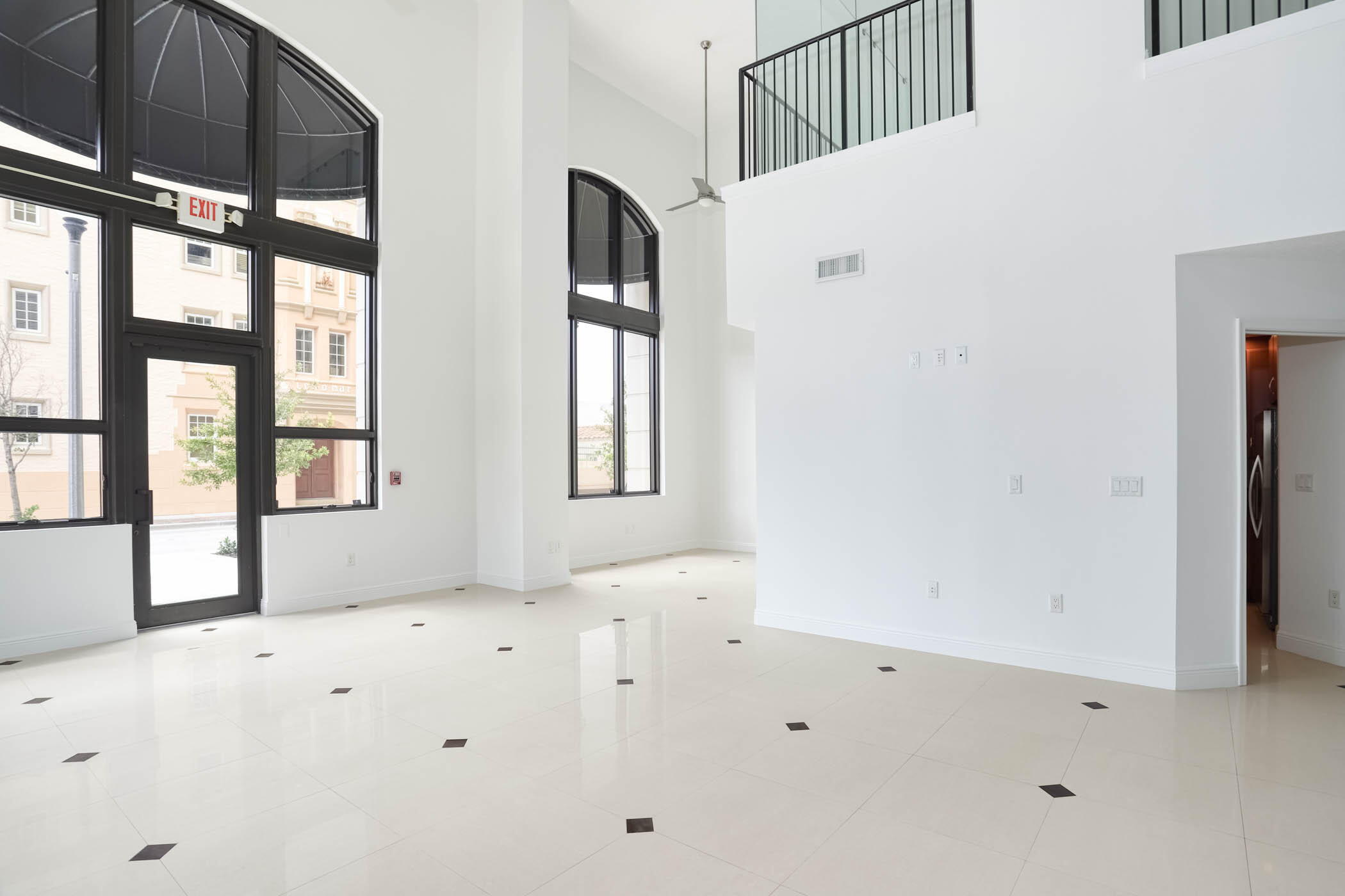 MLS #R11154590 image #2