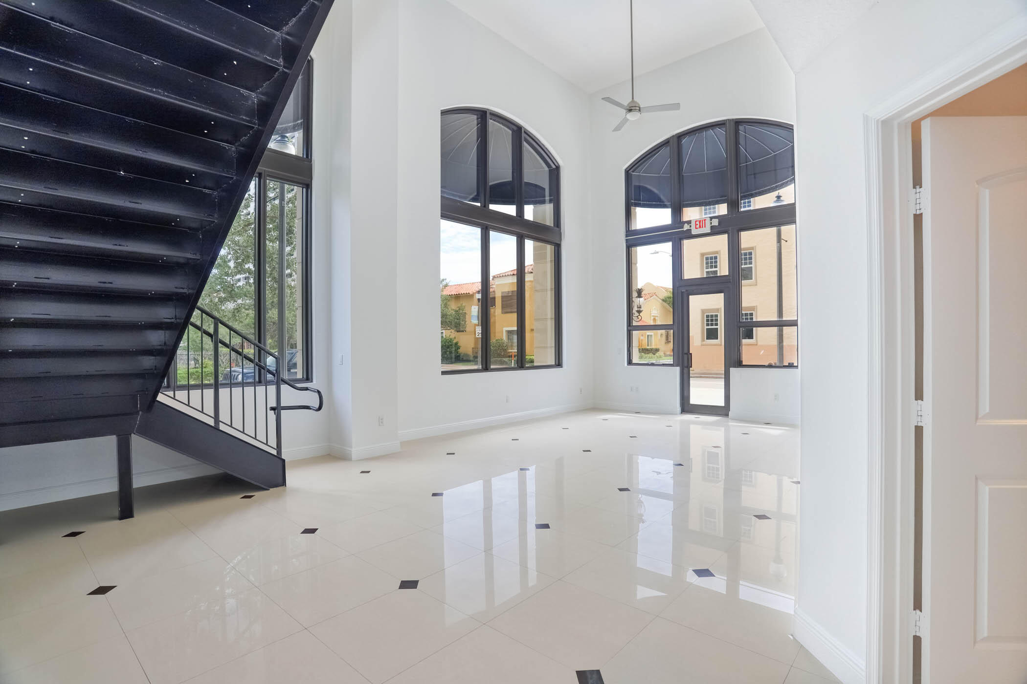 MLS #R11154590 image #7