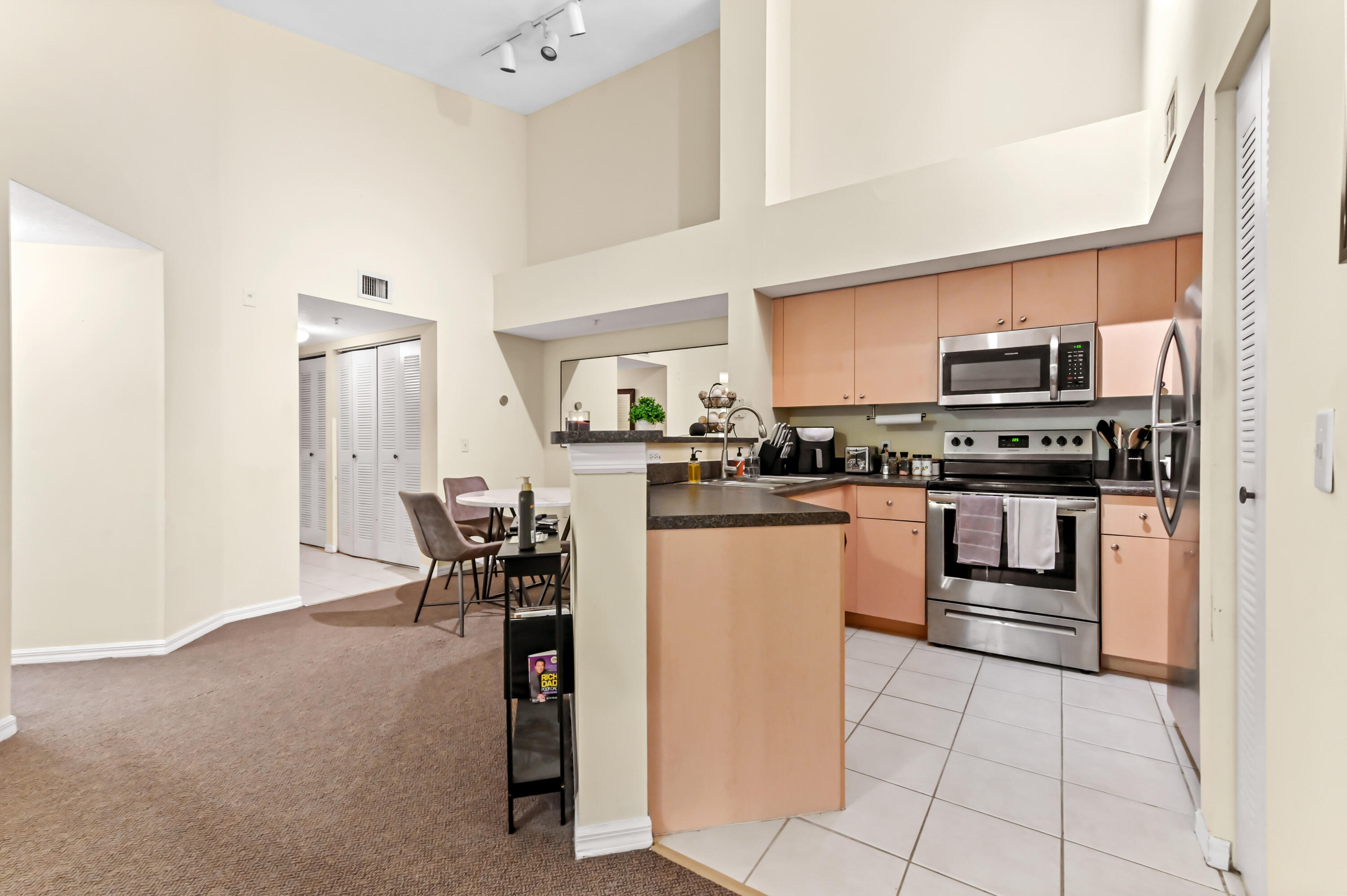 MLS #R11154593 image #7