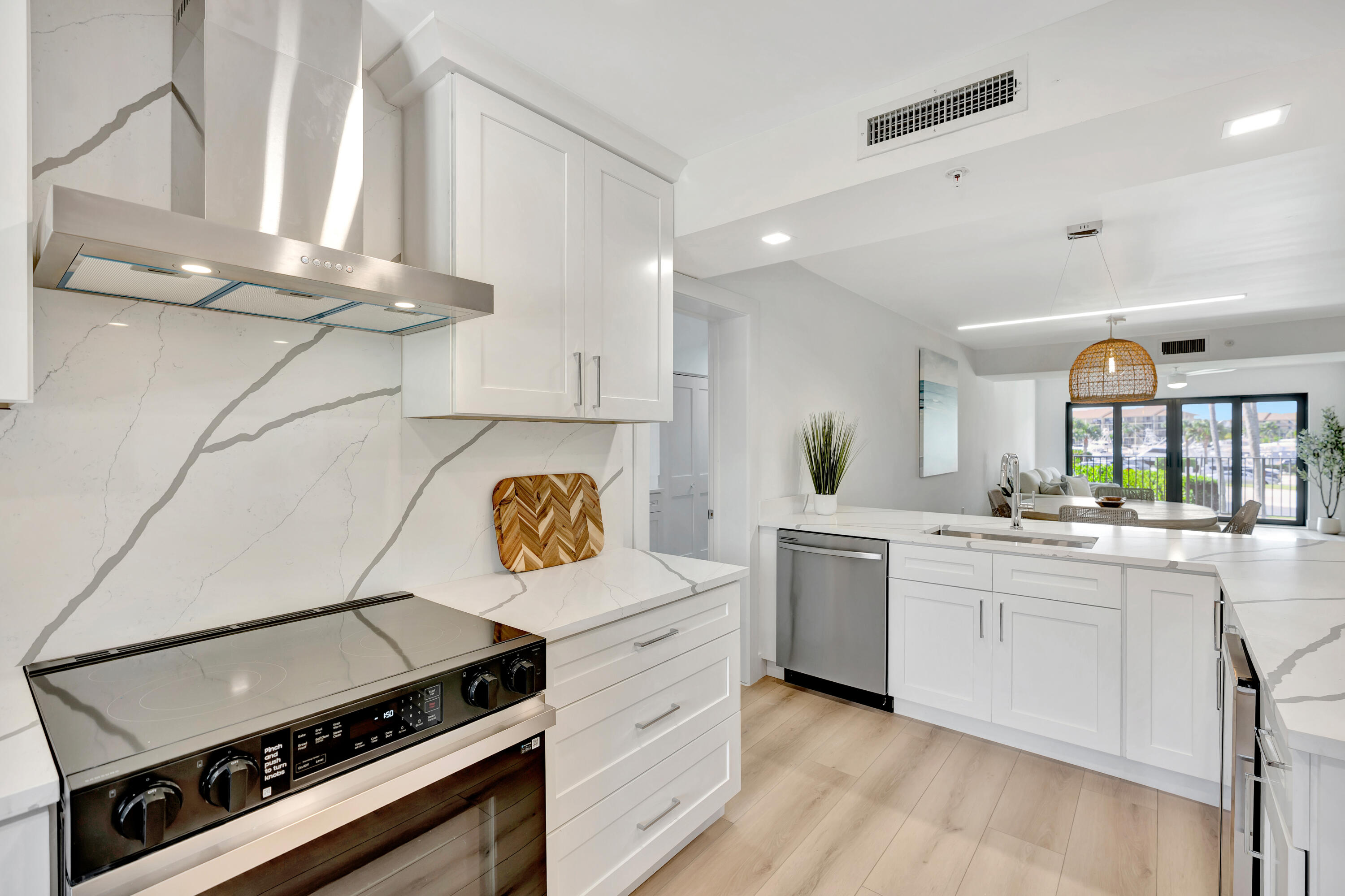 MLS #R11154689 image #8