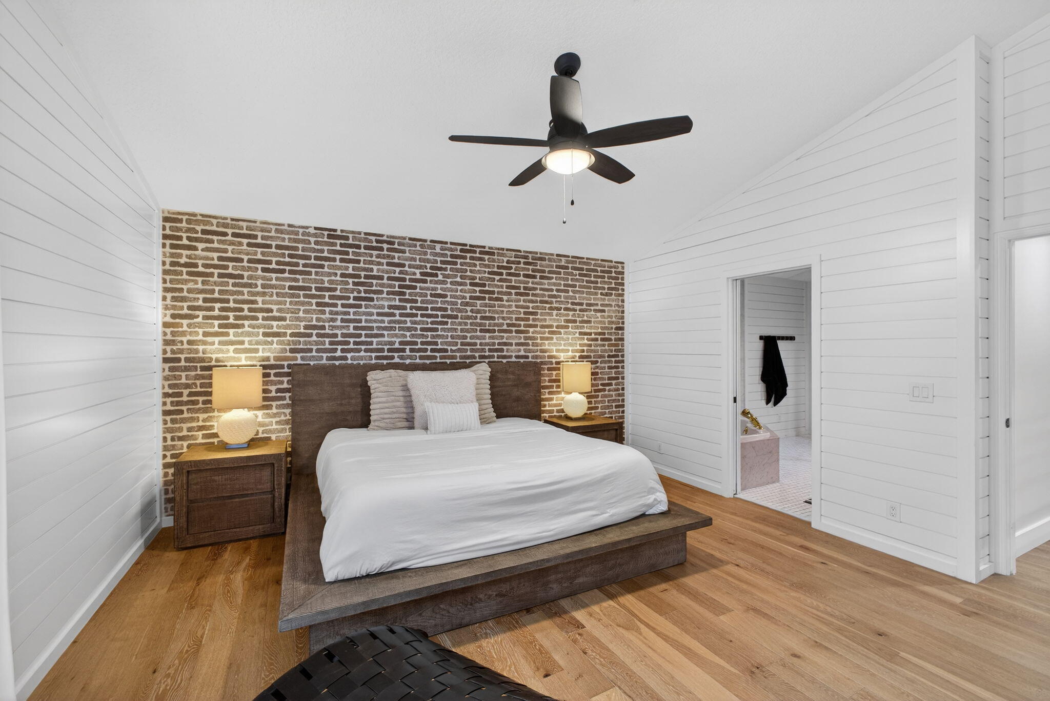 MLS #R11154701 image #18