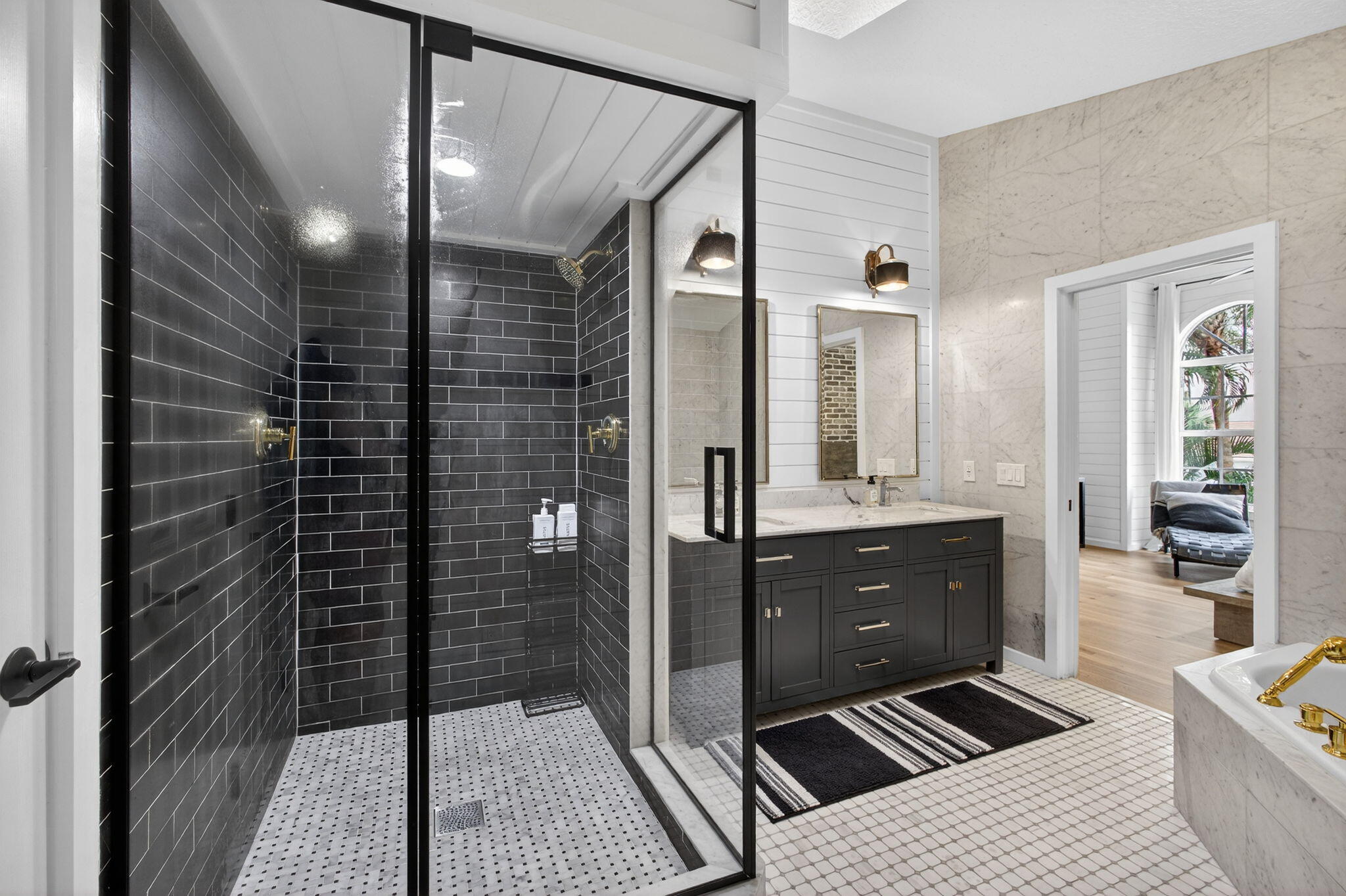 MLS #R11154701 image #19