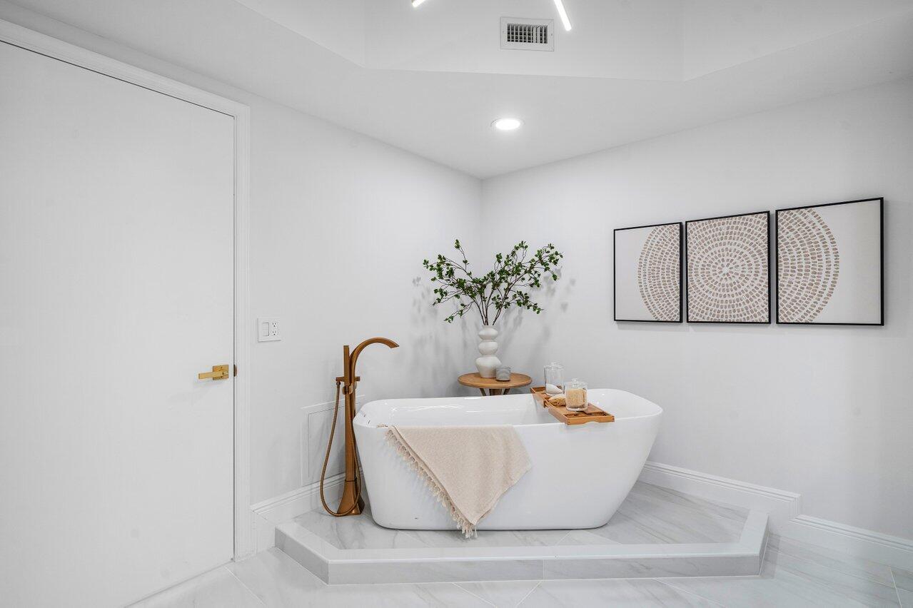 MLS #R11154746 image #22