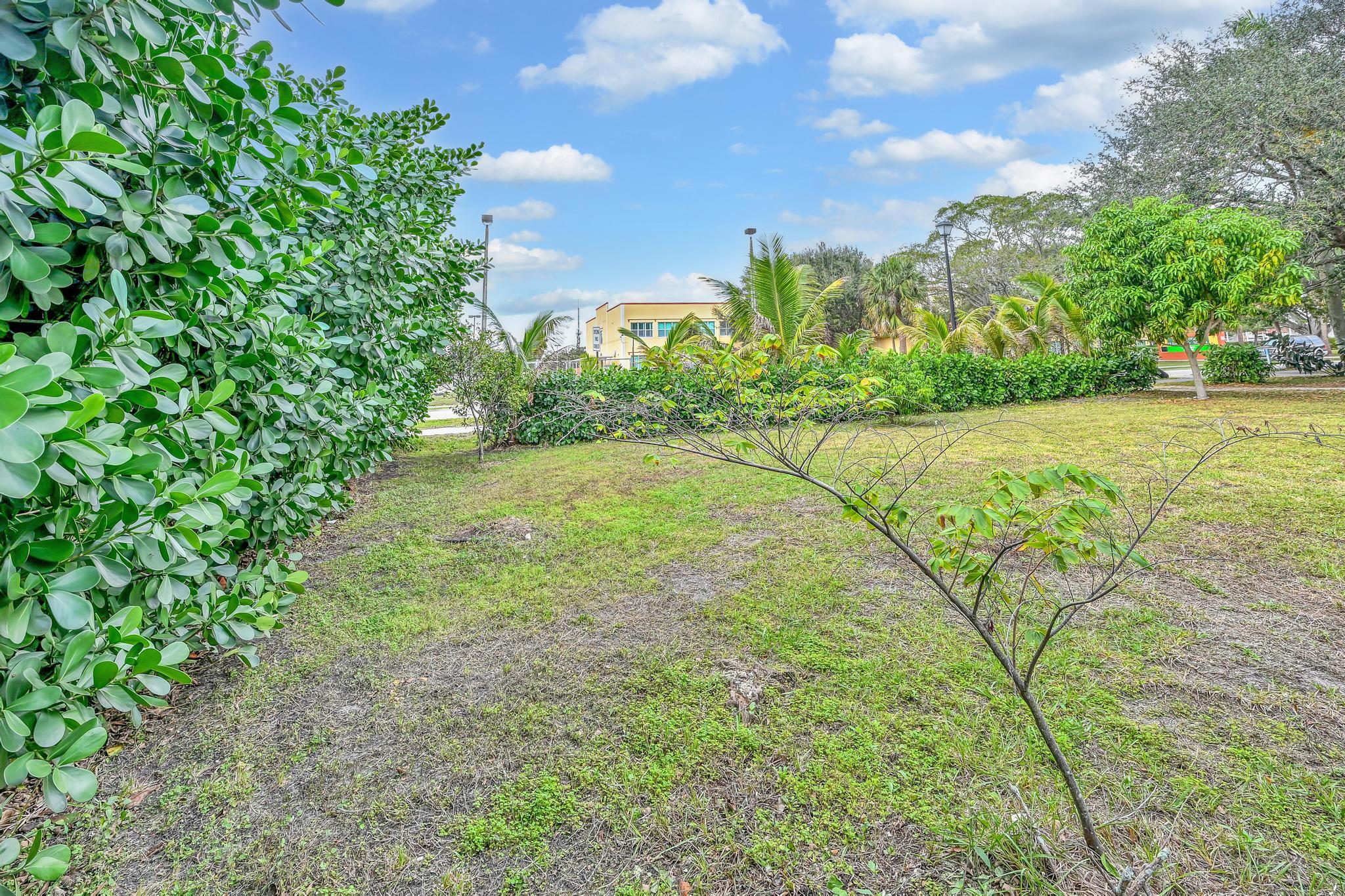 MLS #R11154832 image #37