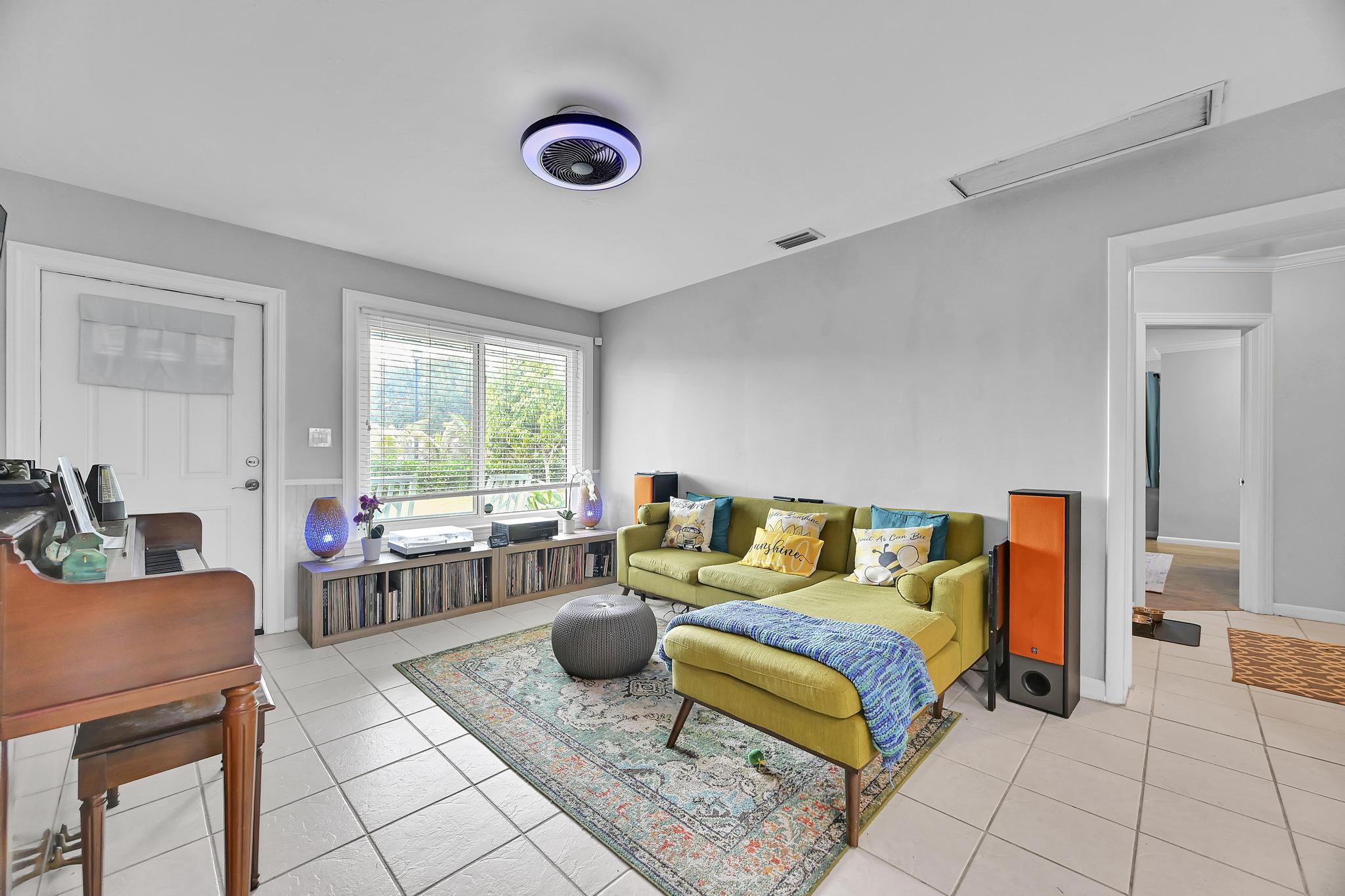 MLS #R11154832 image #8