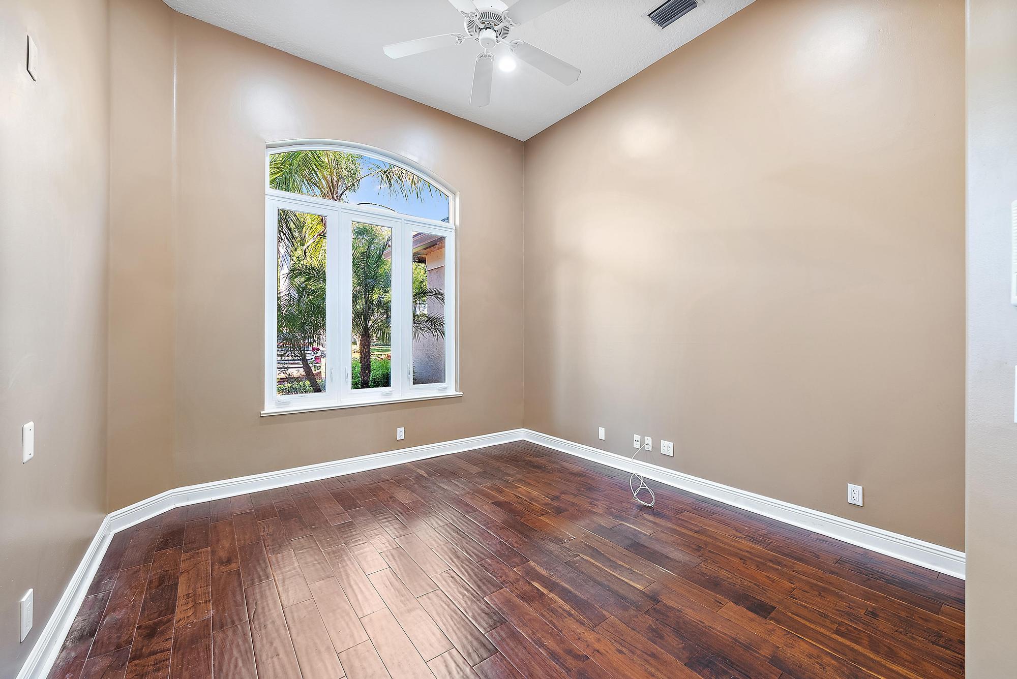 MLS #R11155018 image #17