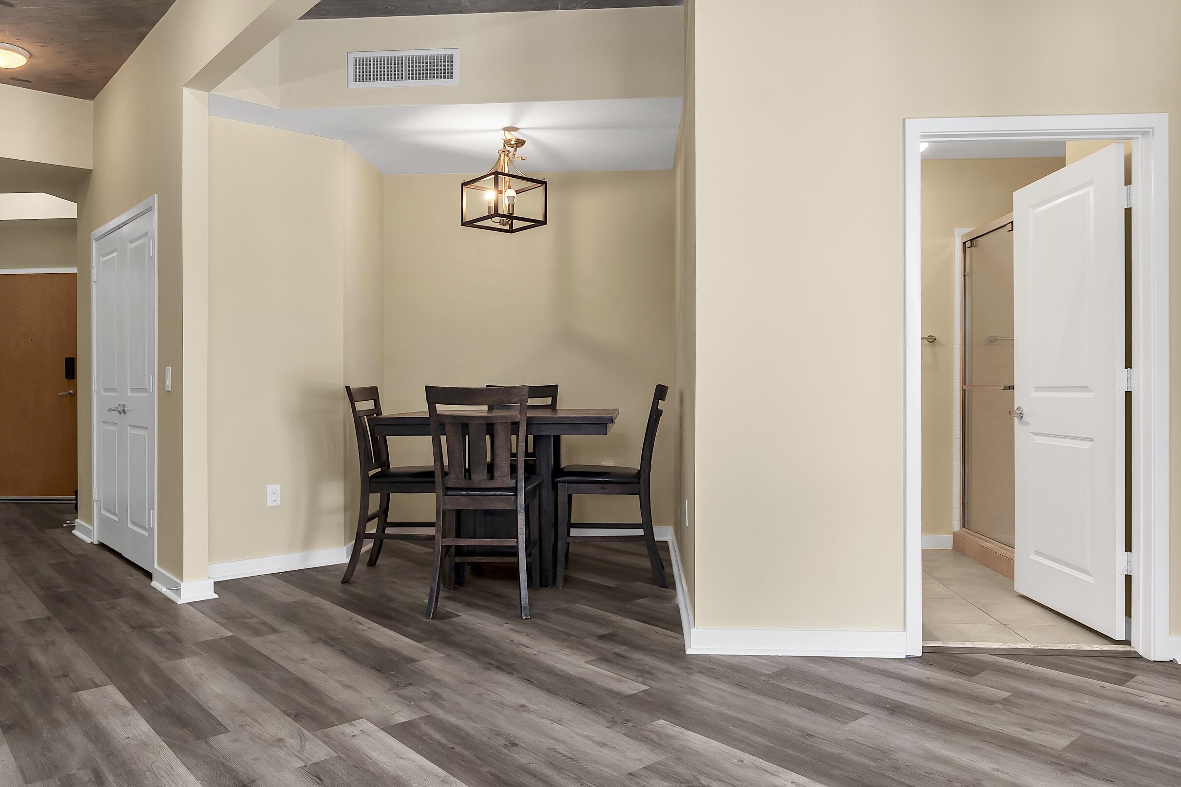 MLS #R11155033 image #7