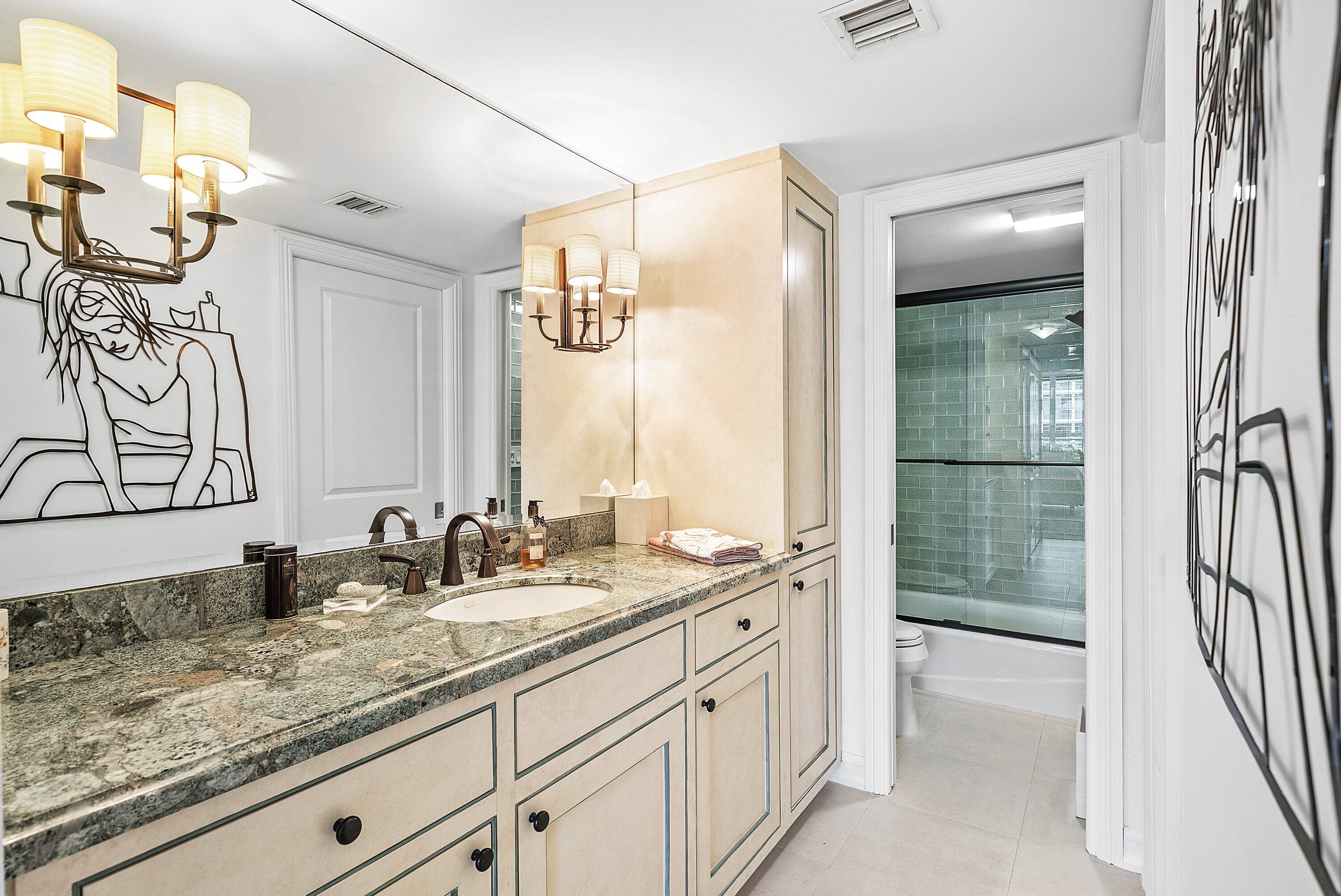 MLS #R11155044 image #10