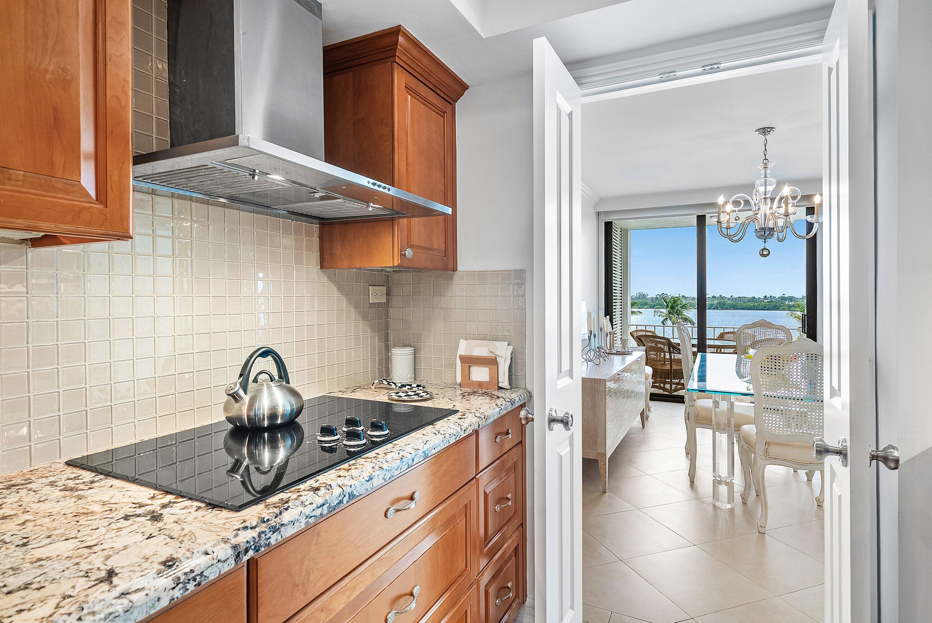 MLS #R11155044 image #5