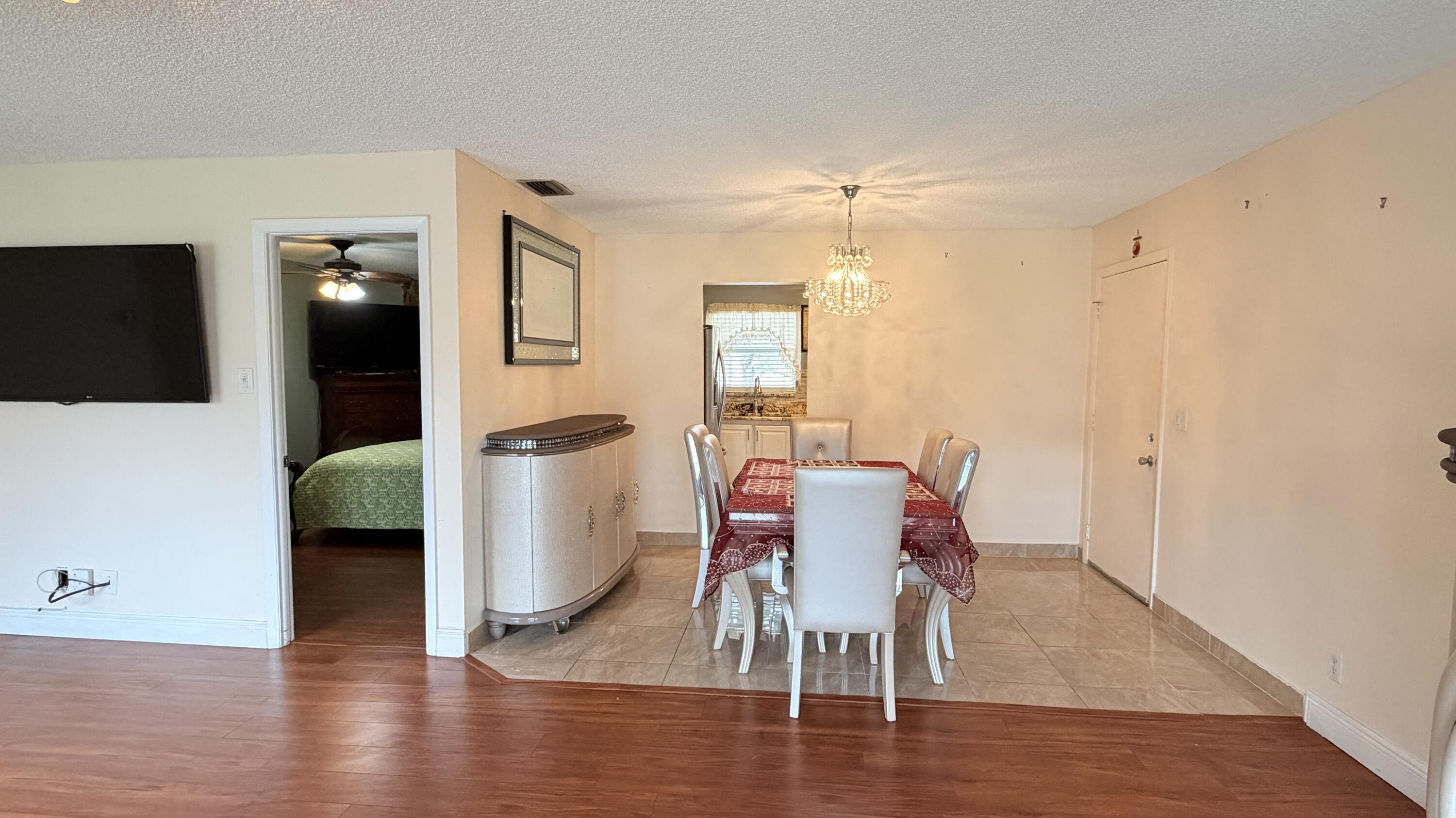 MLS #R11155066 image #9