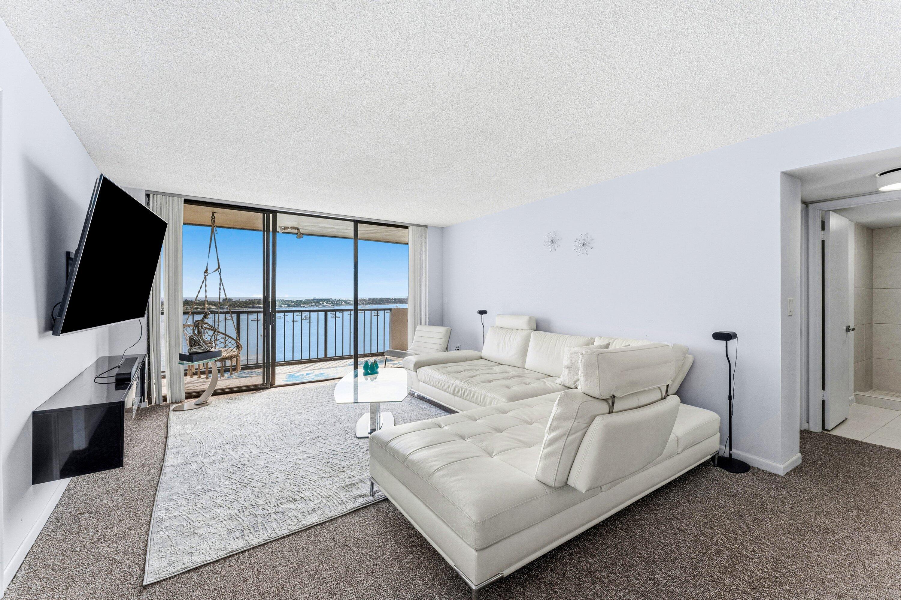 MLS #R11155073 image #12