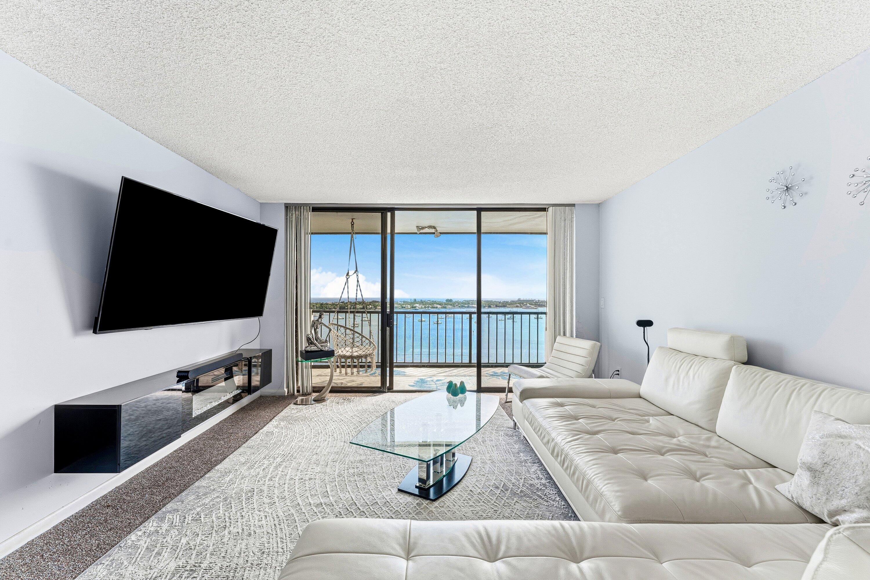 MLS #R11155073 image #2