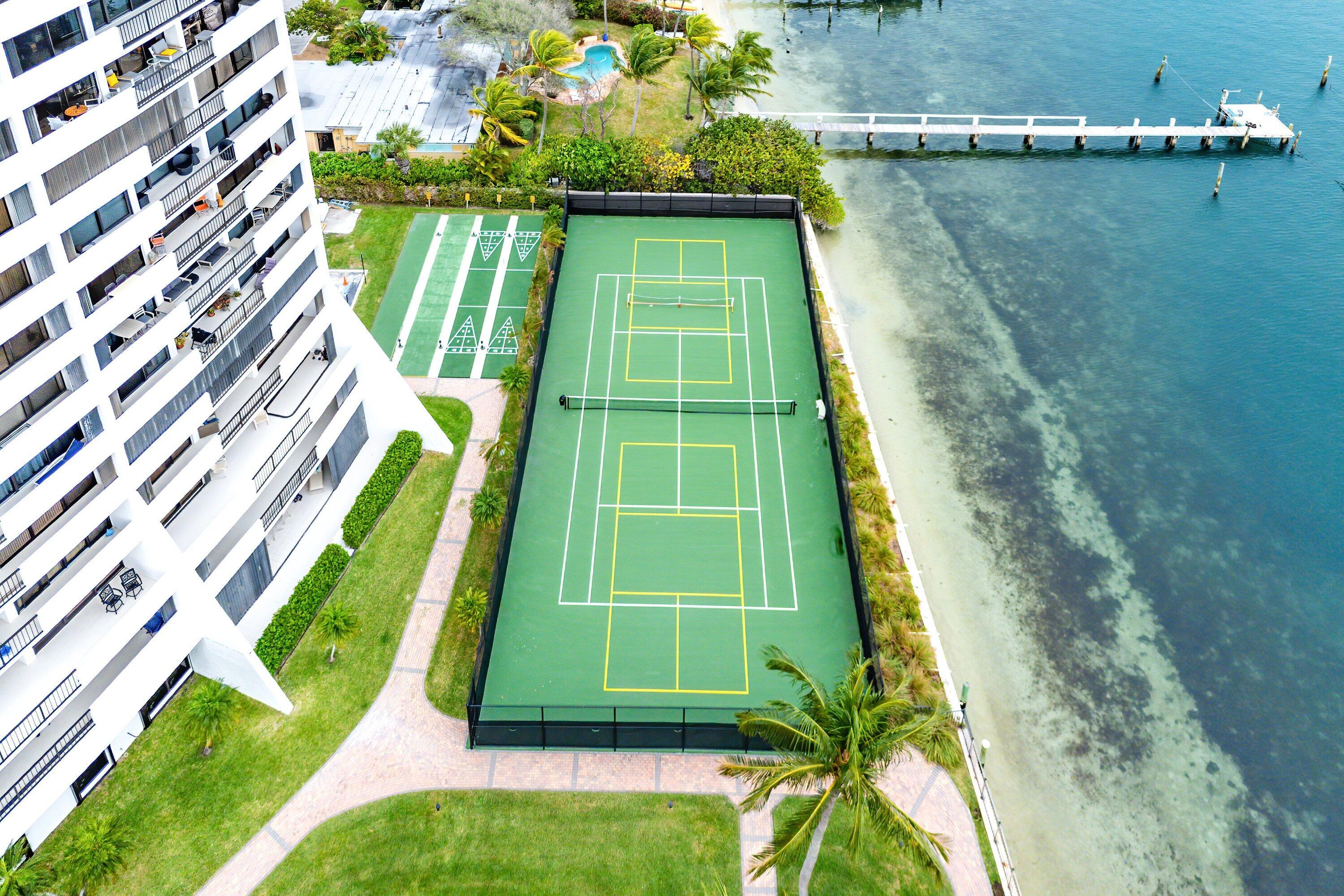 MLS #R11155073 image #46