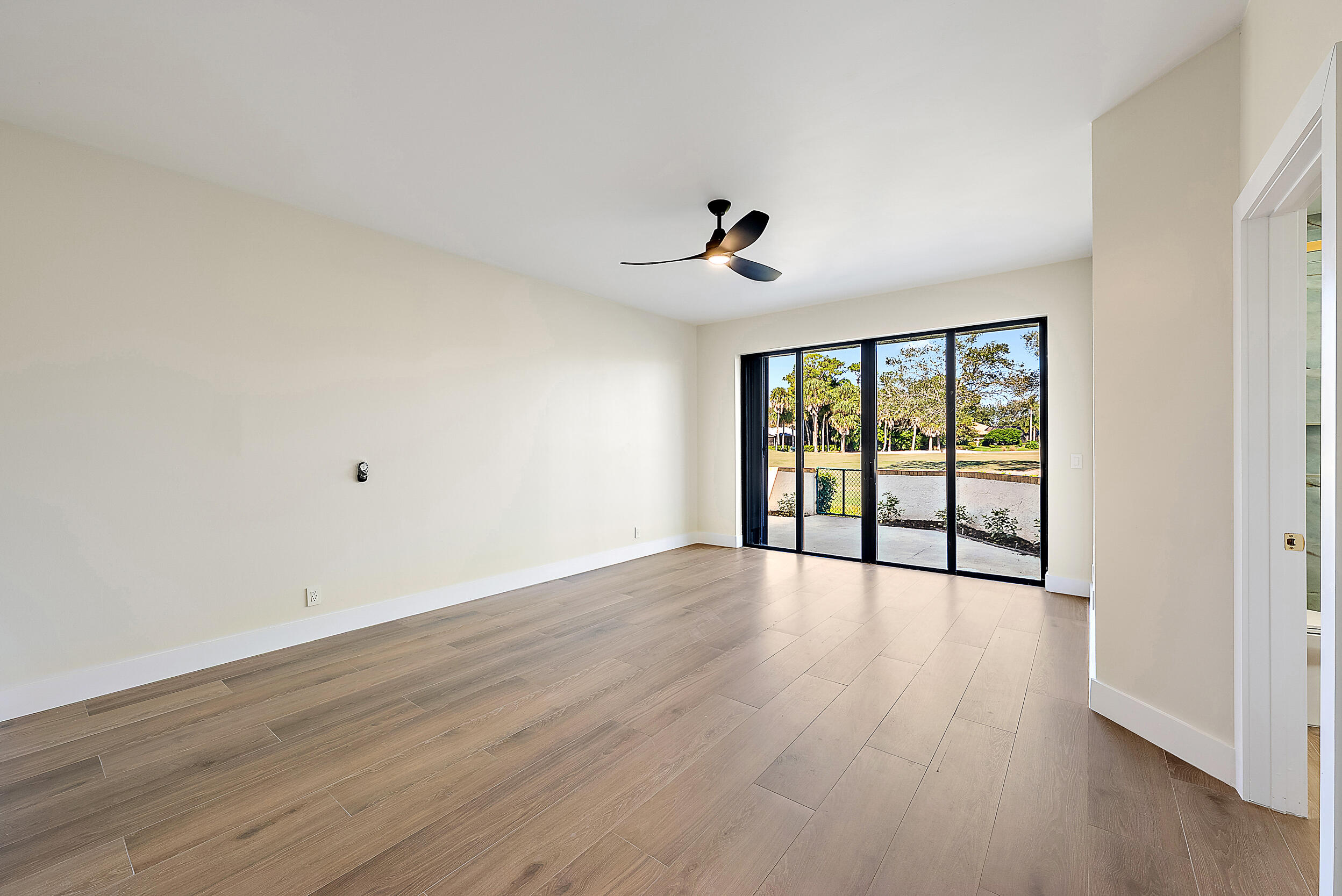 MLS #R11155091 image #6