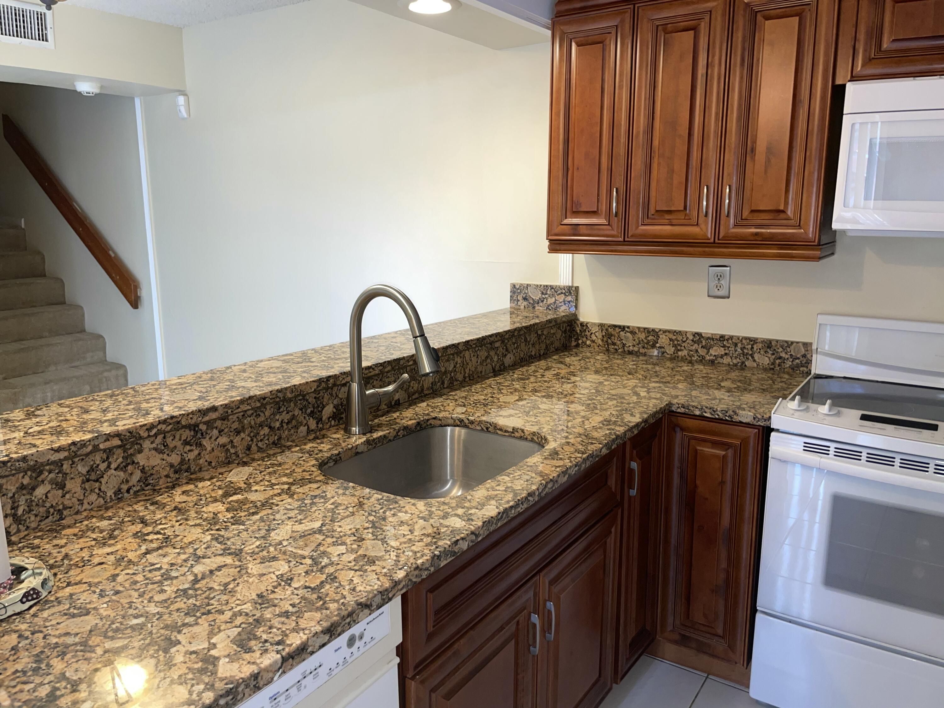 MLS #R11155122 image #4