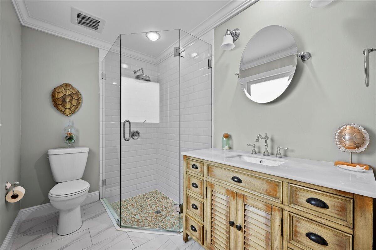 MLS #R11155123 image #14