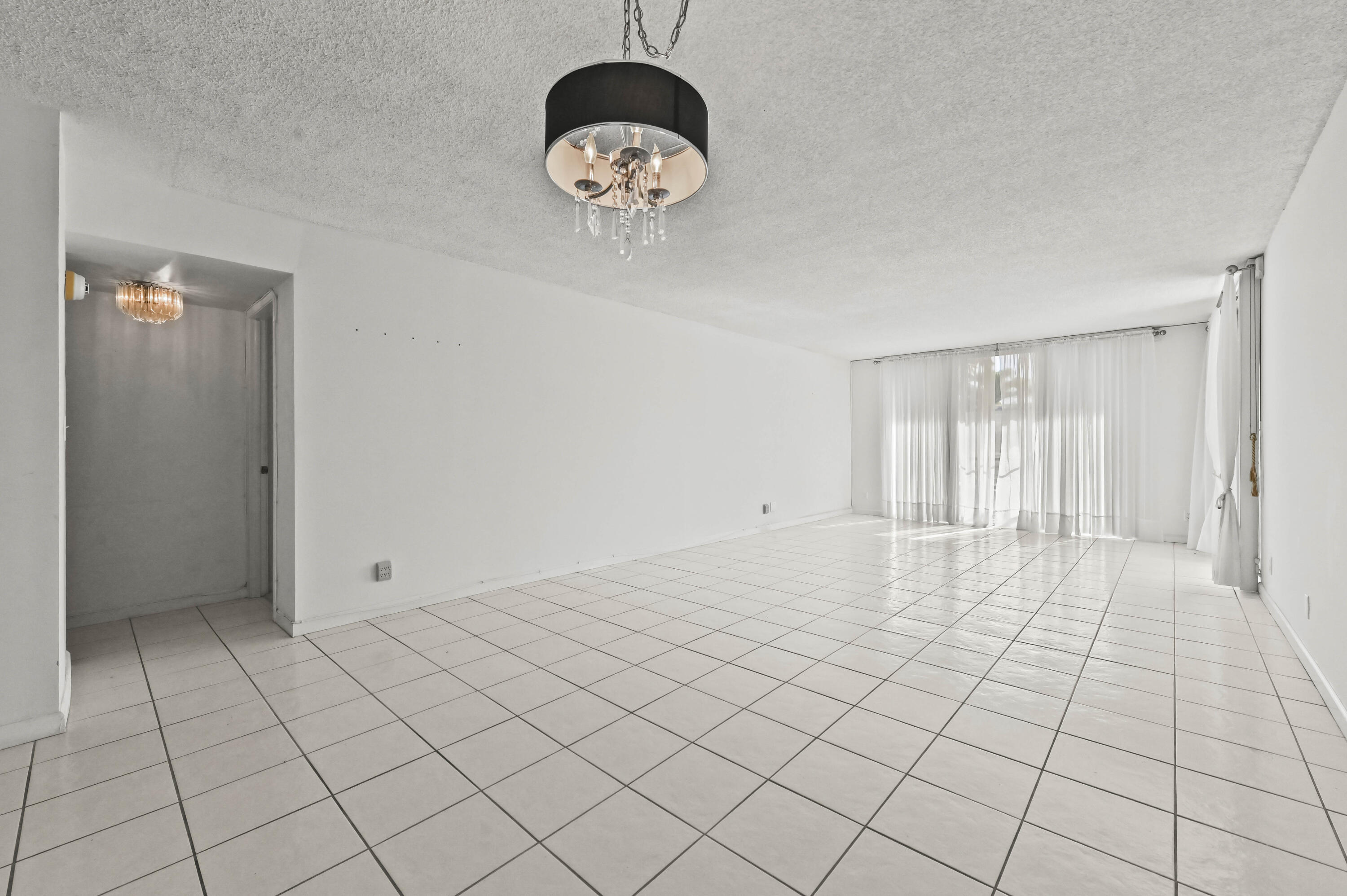 MLS #R11155140 image #10