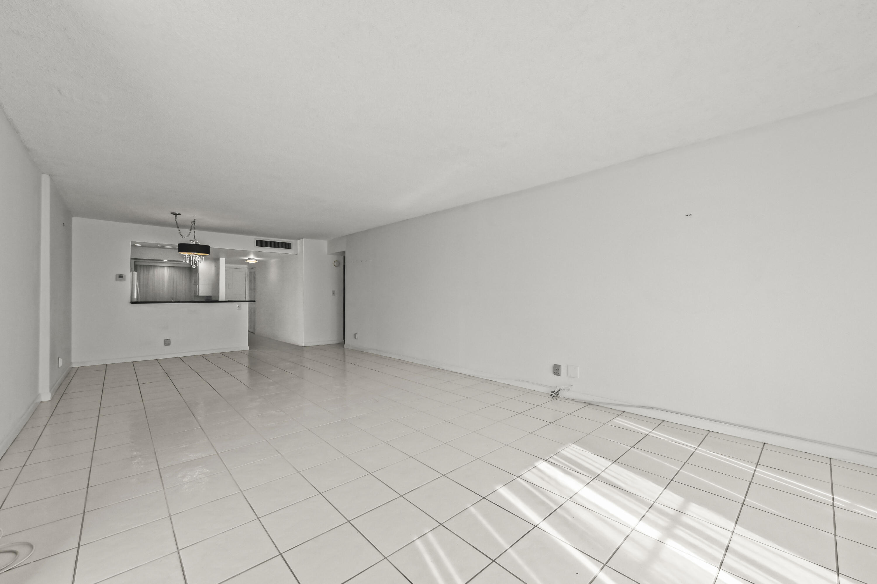 MLS #R11155140 image #12