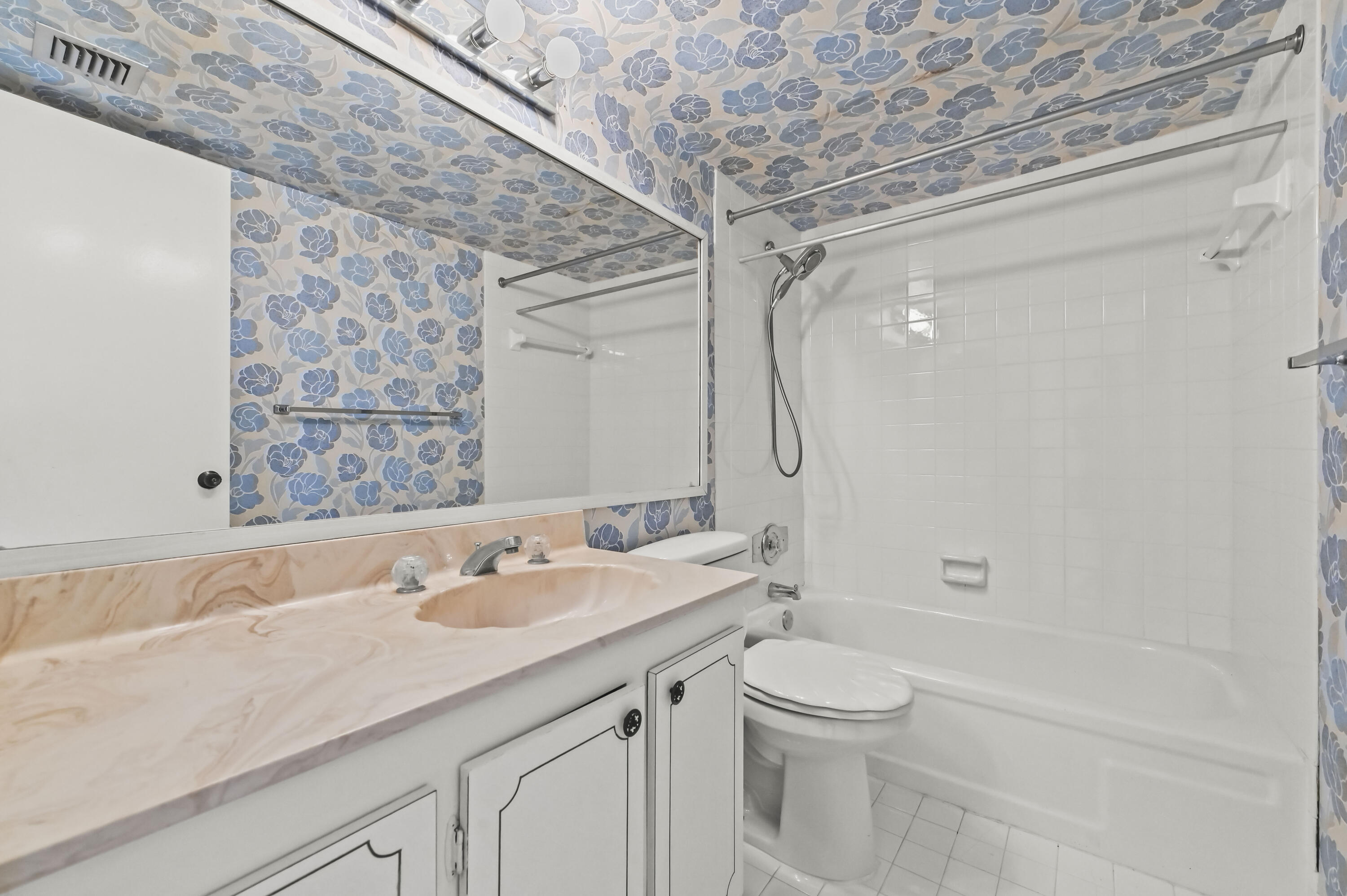 MLS #R11155140 image #18