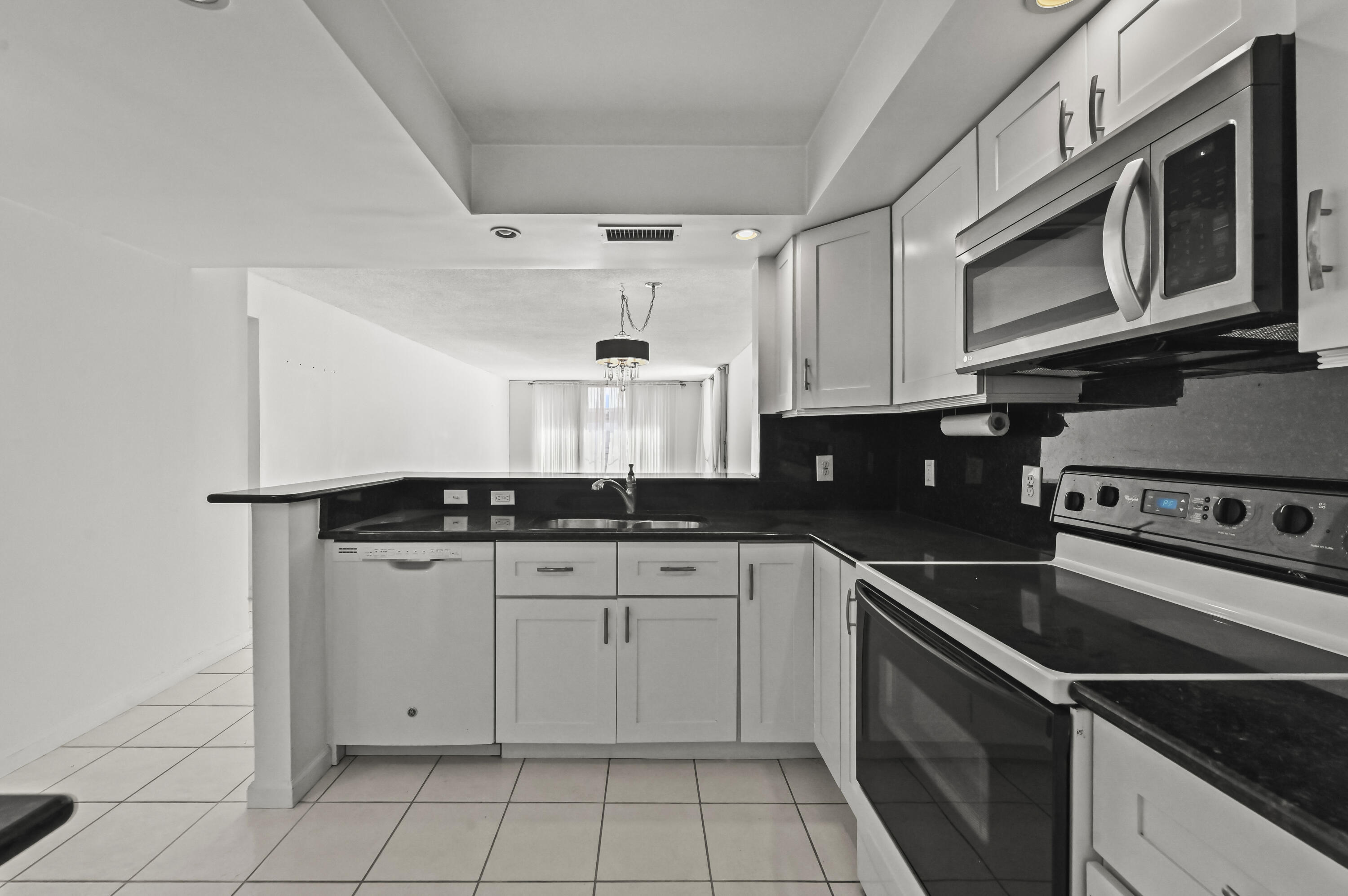 MLS #R11155140 image #7